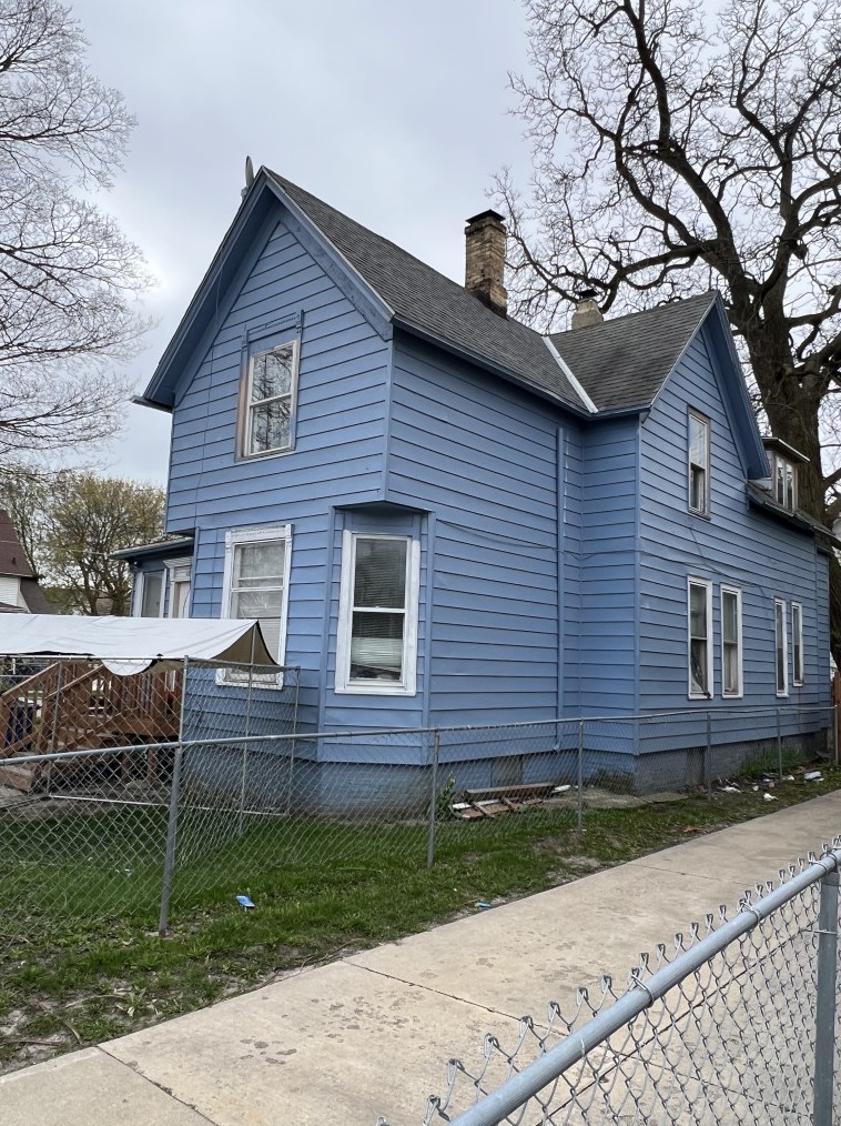 1701 Hamilton St, Racine, WI 53404