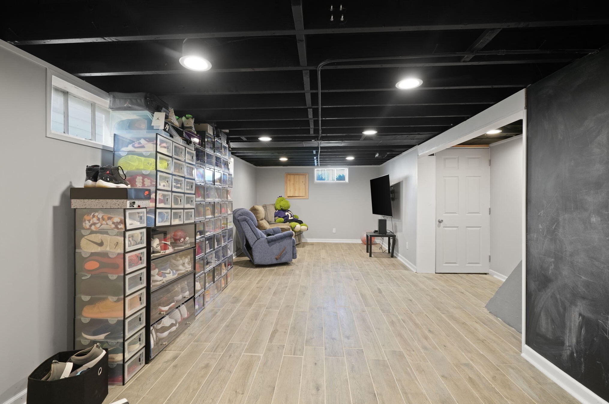 7300 40th Ave, Kenosha WI  53142-1938 exterior