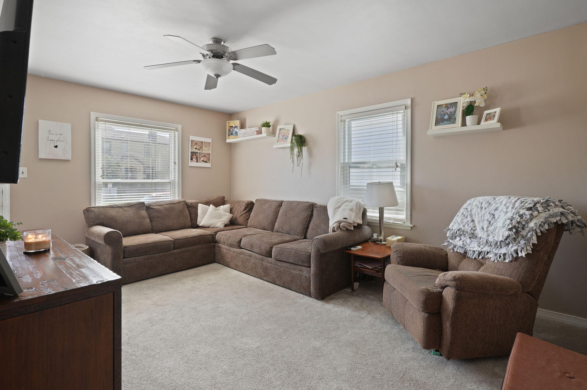 7300 40th Ave, Kenosha WI  53142-1938 exterior