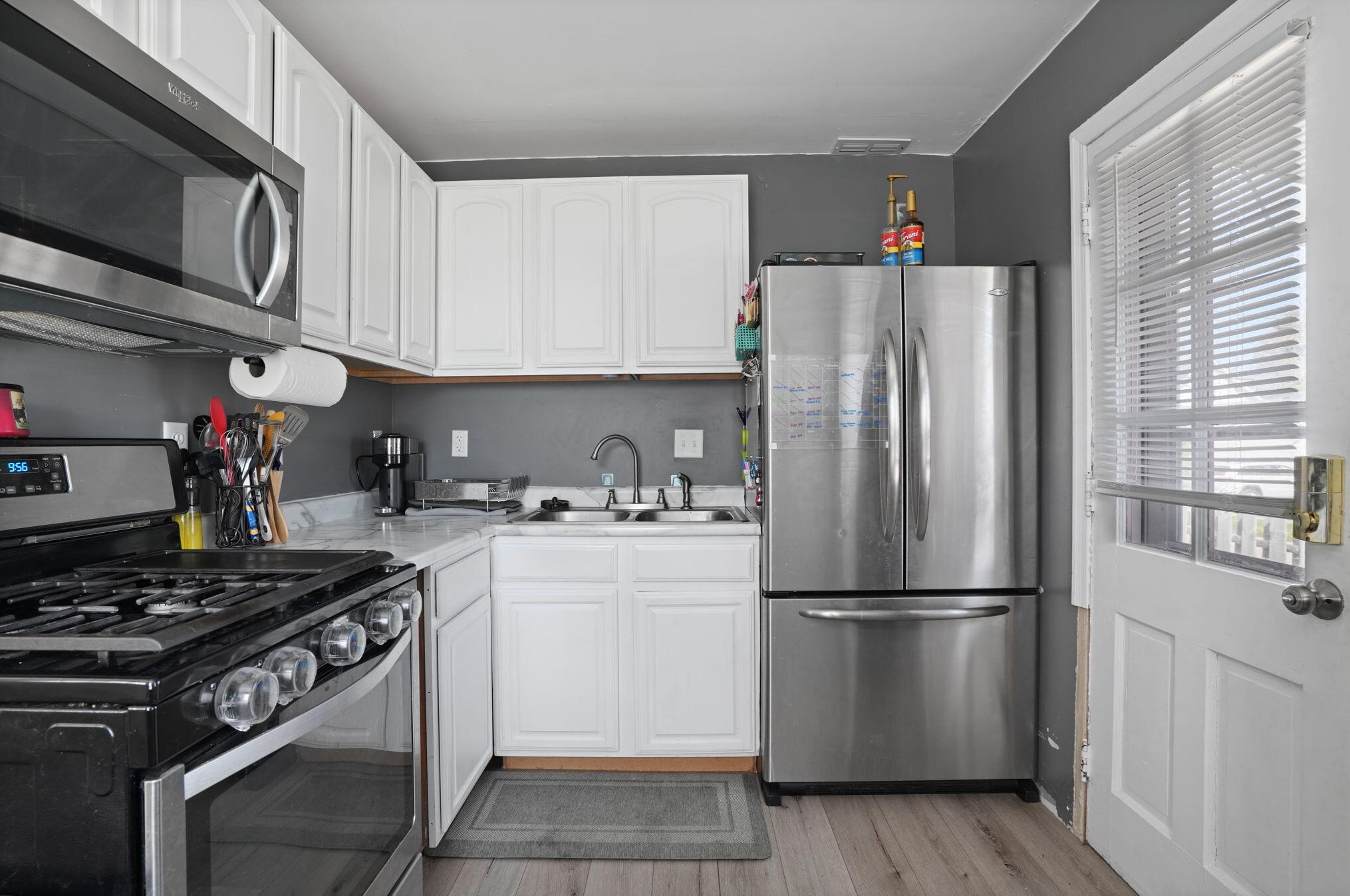 7300 40th Ave, Kenosha WI  53142-1938 exterior