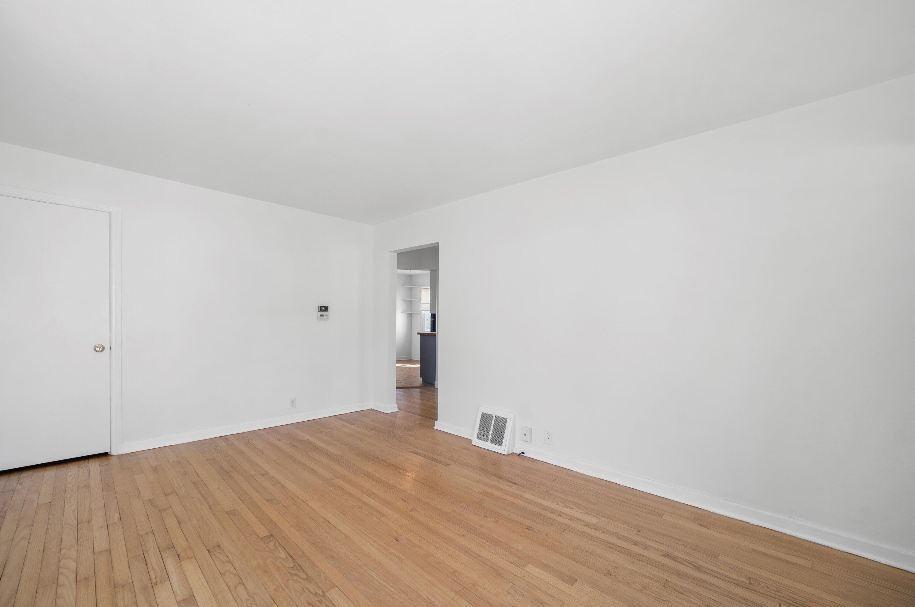 3229 88th St, Milwaukee WI  53222-3603 exterior