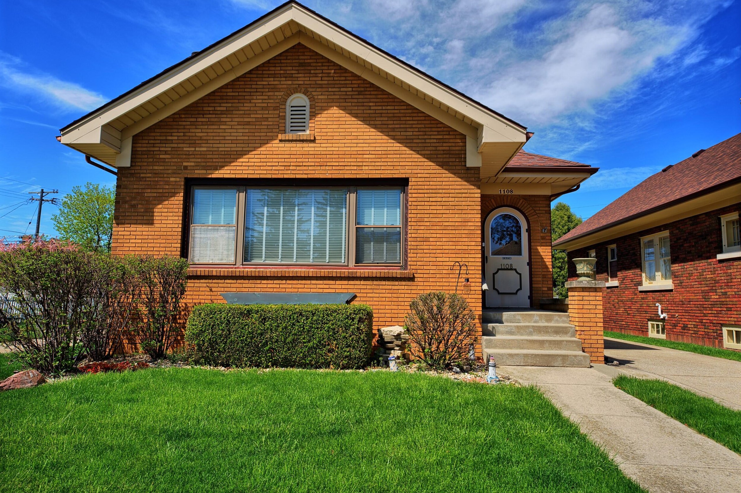 1108 Augusta St, Racine, WI 53402