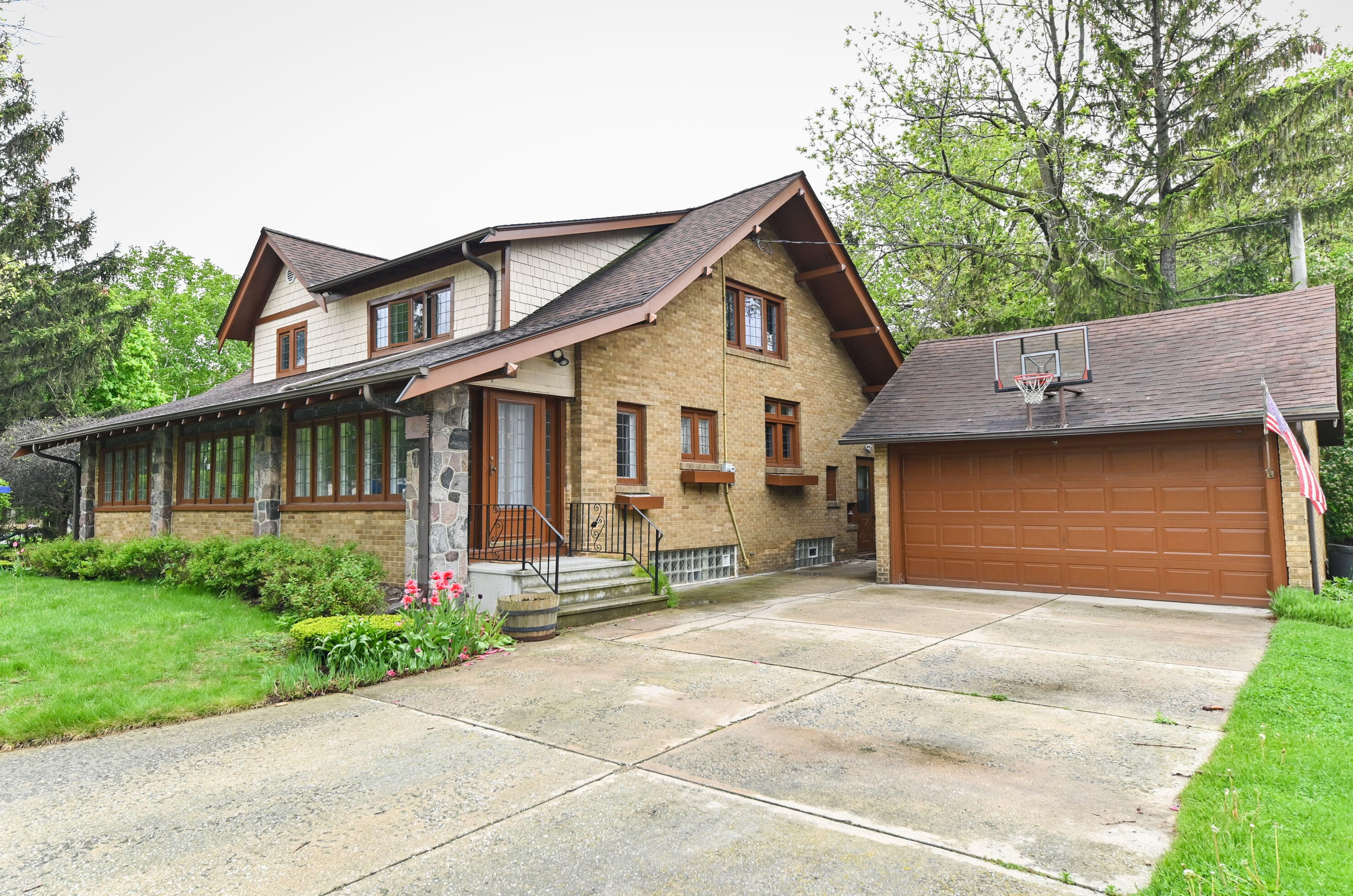 1629 N 68th St, Milwaukee, WI 53213