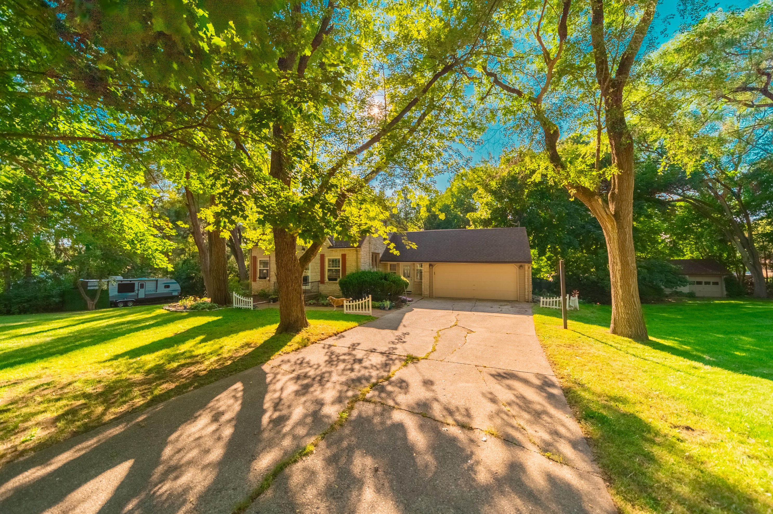 2345 130th St, Brookfield, WI 53005-5202