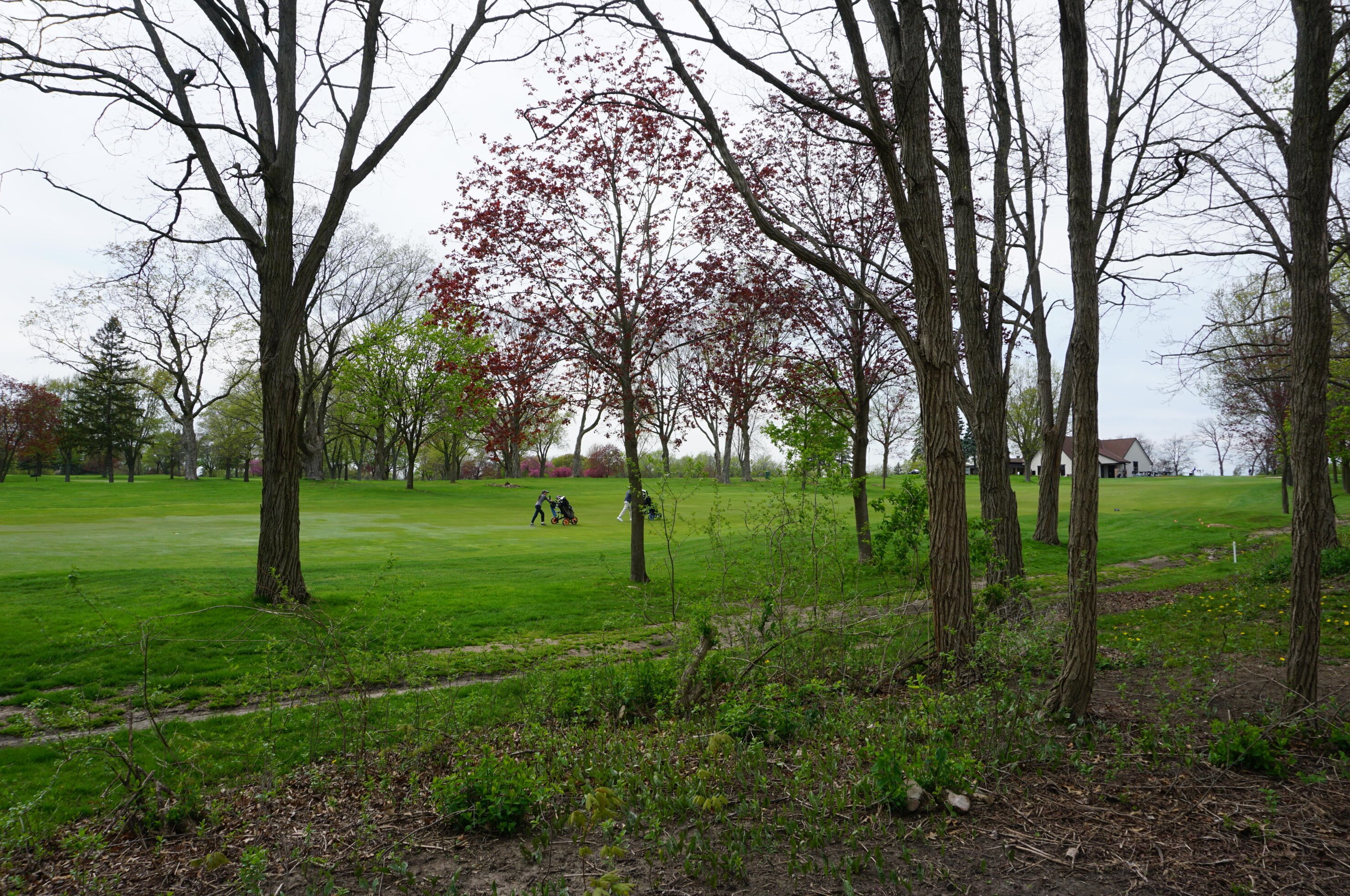 2140 Rivershore Dr, Racine, WI 53405-1519