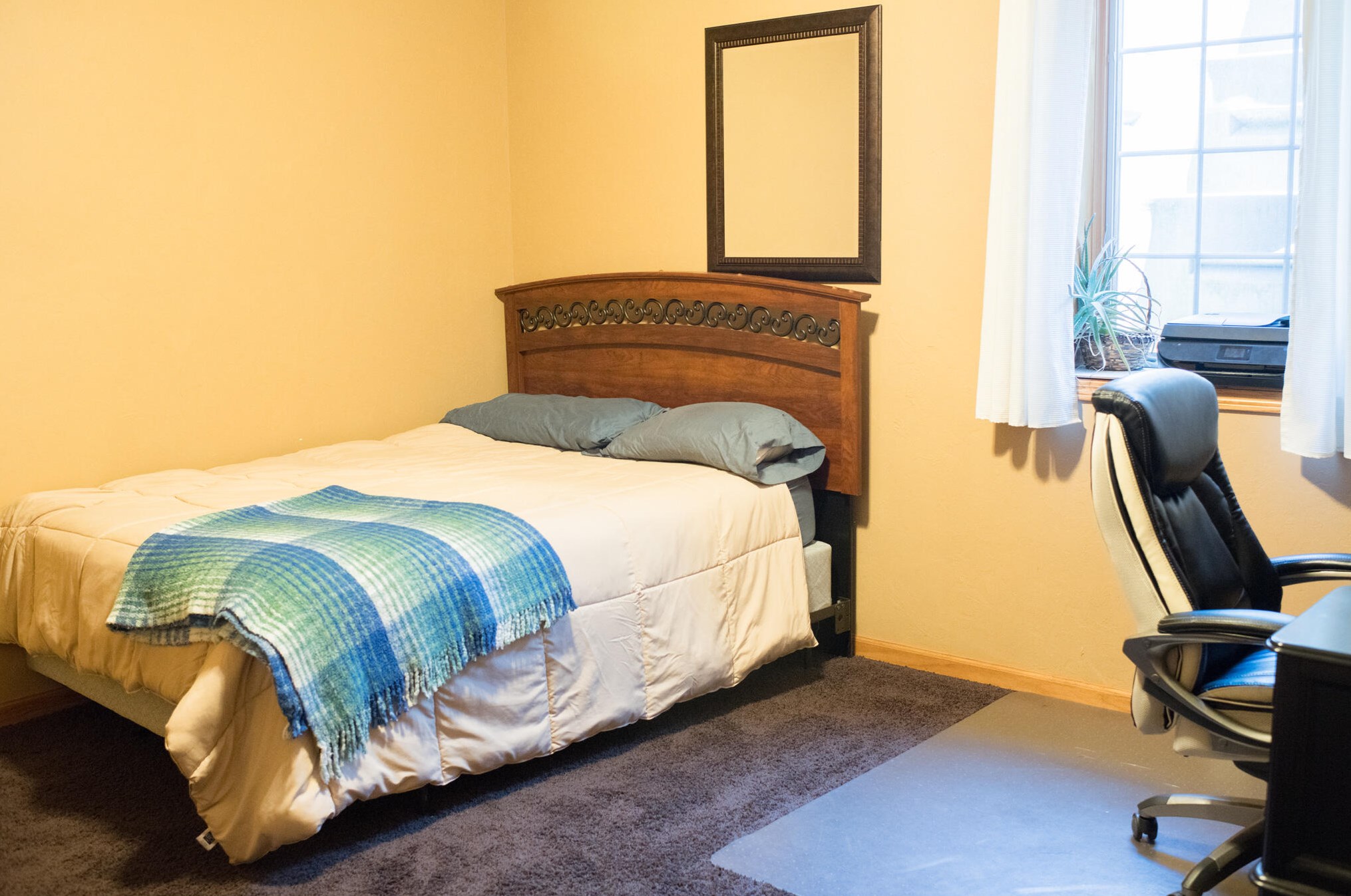 1233 Greystone Dr, Plymouth WI 53073-4571 exterior