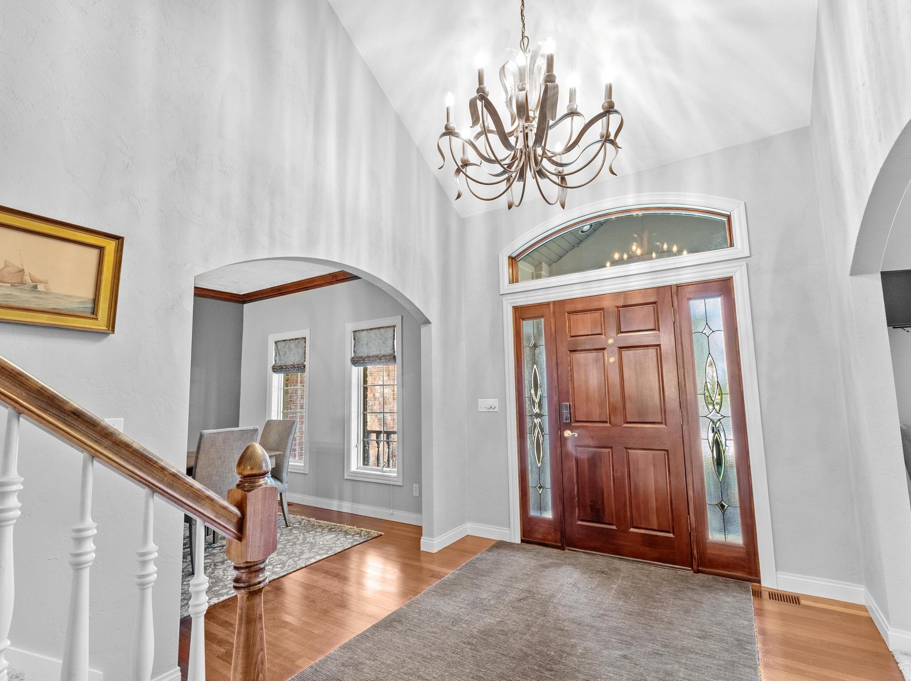 601 Woodridge Dr, Manitowoc WI 54220-9045 exterior