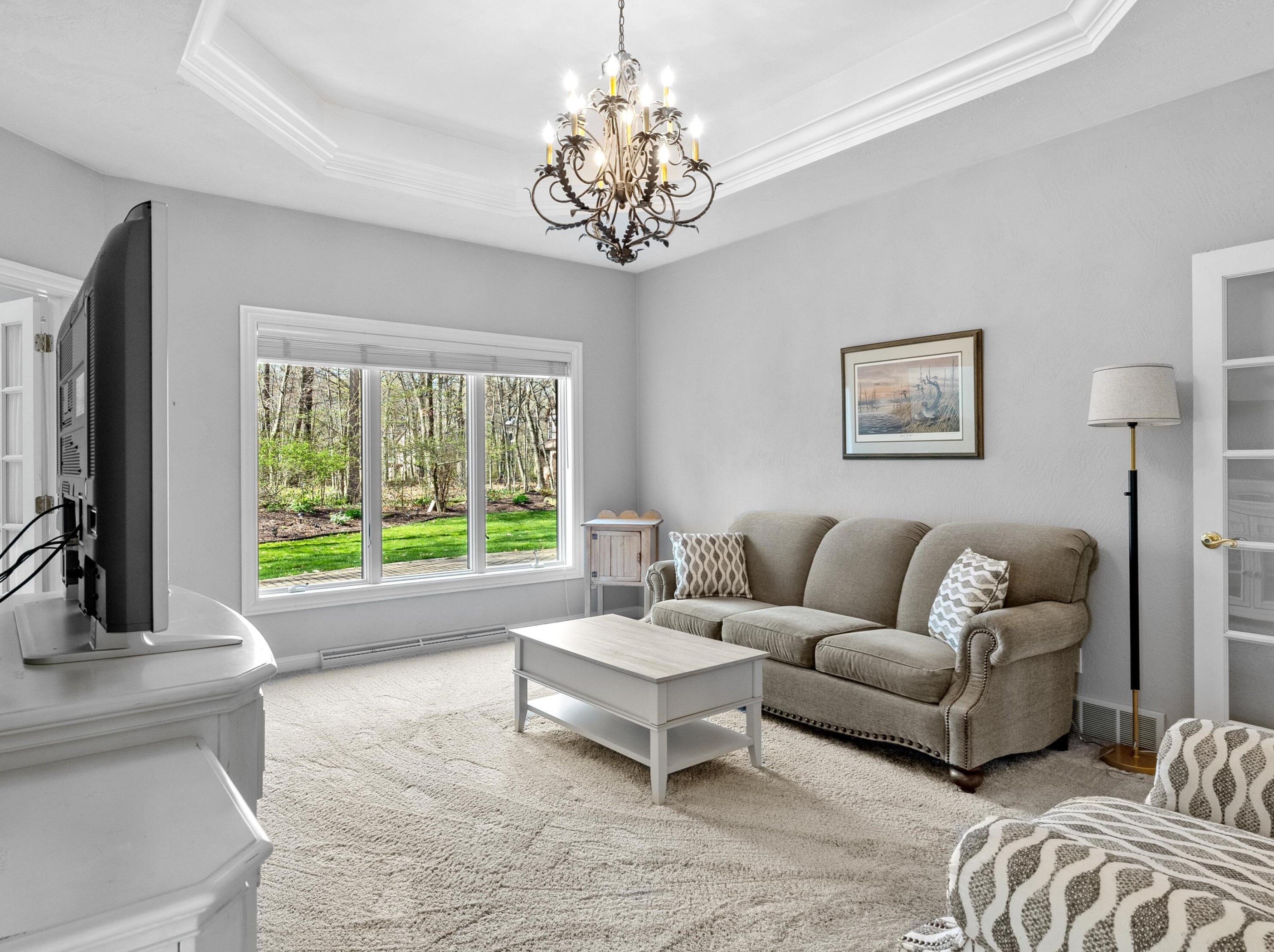 601 Woodridge Dr, Manitowoc WI 54220-9045 exterior