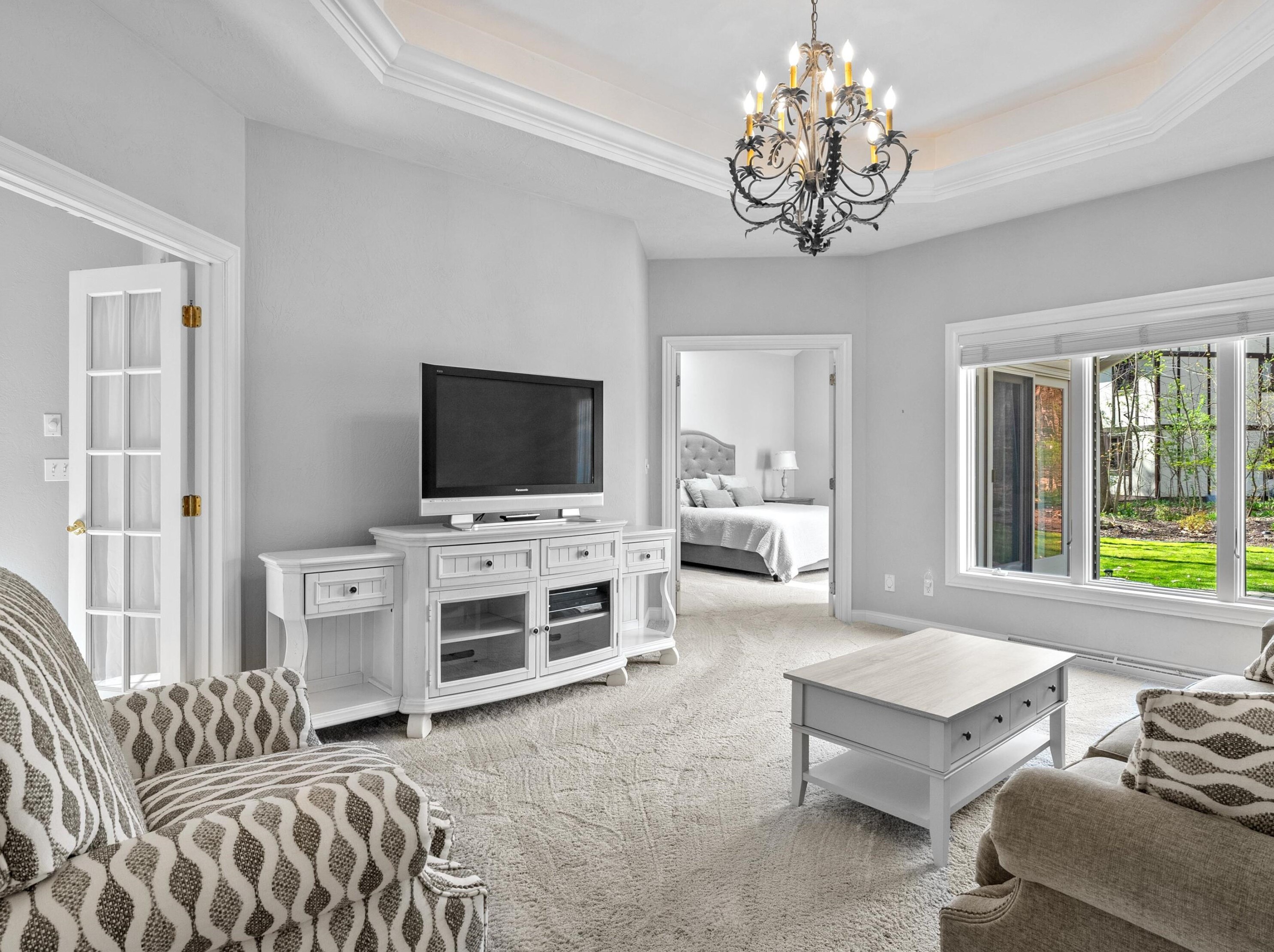 601 Woodridge Dr, Manitowoc WI 54220-9045 exterior