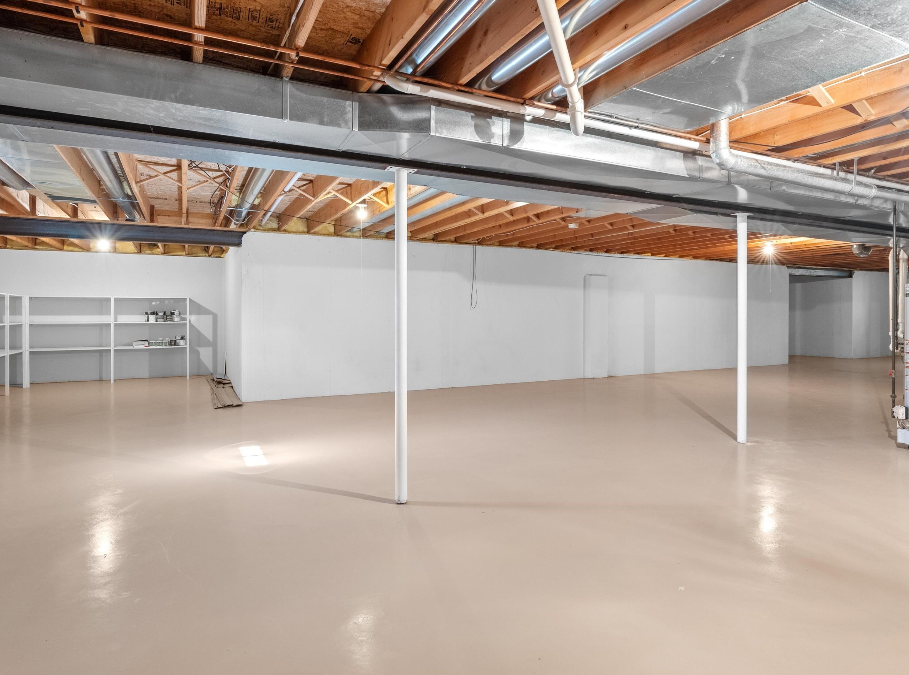 601 Woodridge Dr, Manitowoc WI 54220-9045 exterior