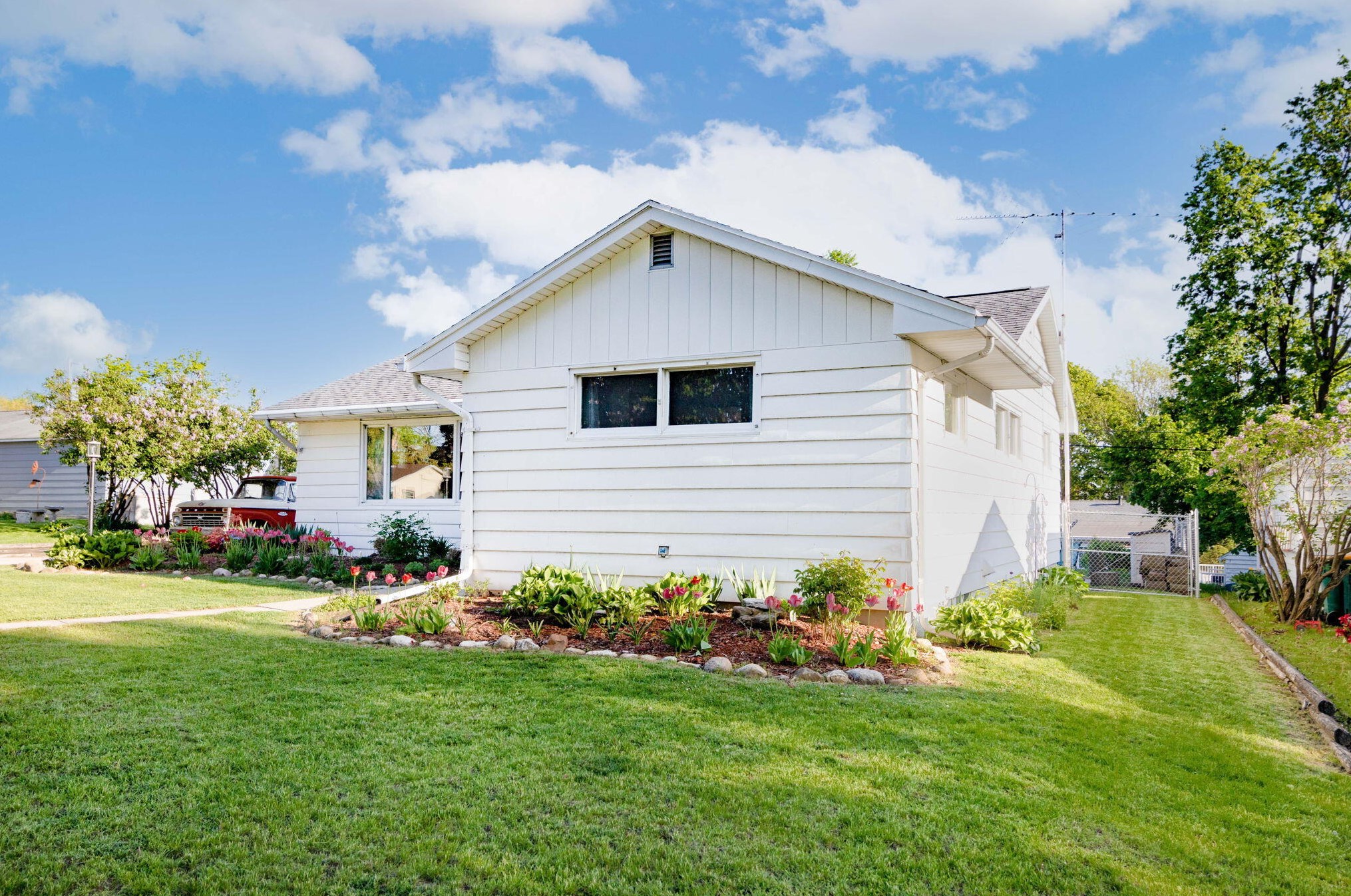 411 Cramer St, Fort Atkinson, WI 53538-1107