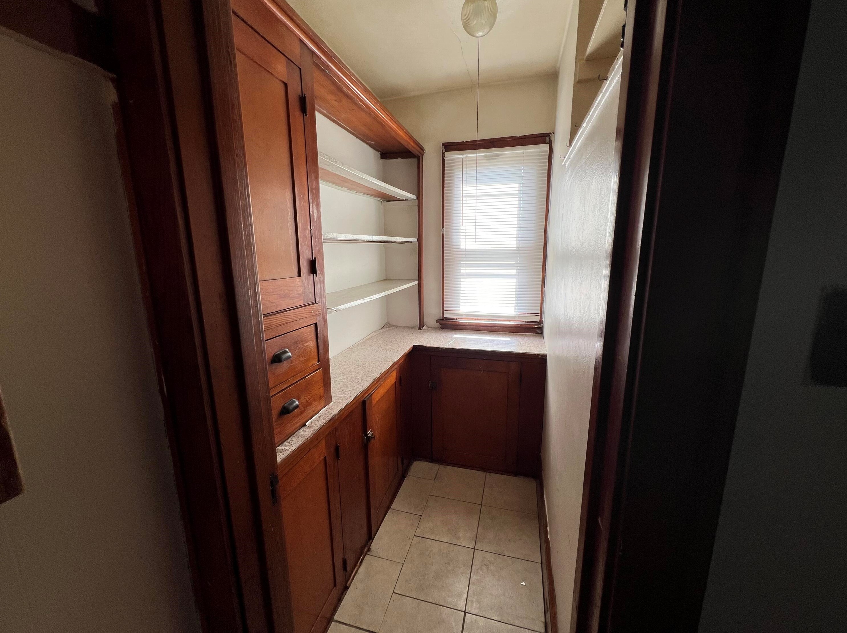 2848 50th St, Milwaukee WI  53210-1653 exterior