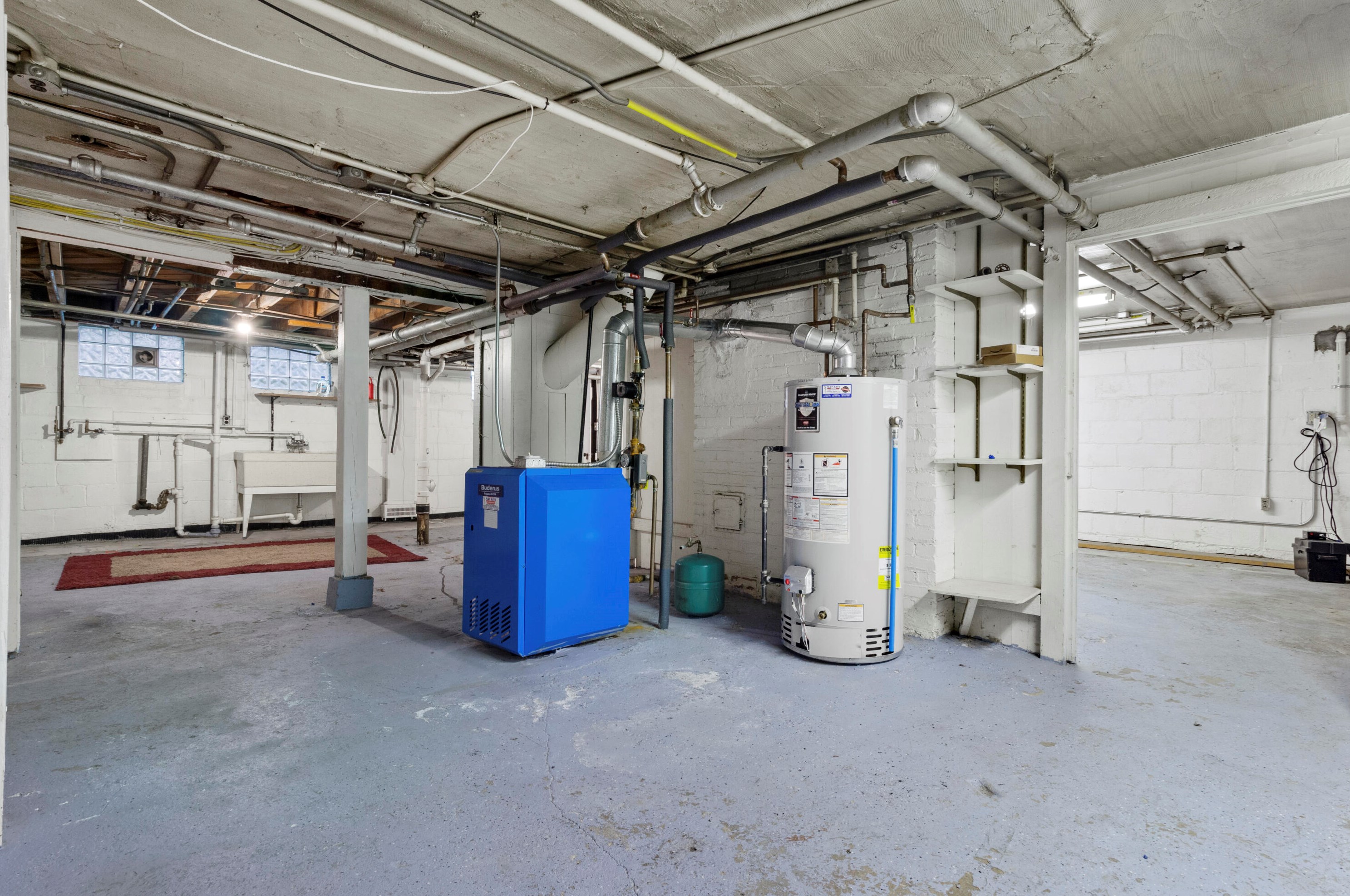 3491 Maryland Ave, Milwaukee WI 53211-3751 exterior