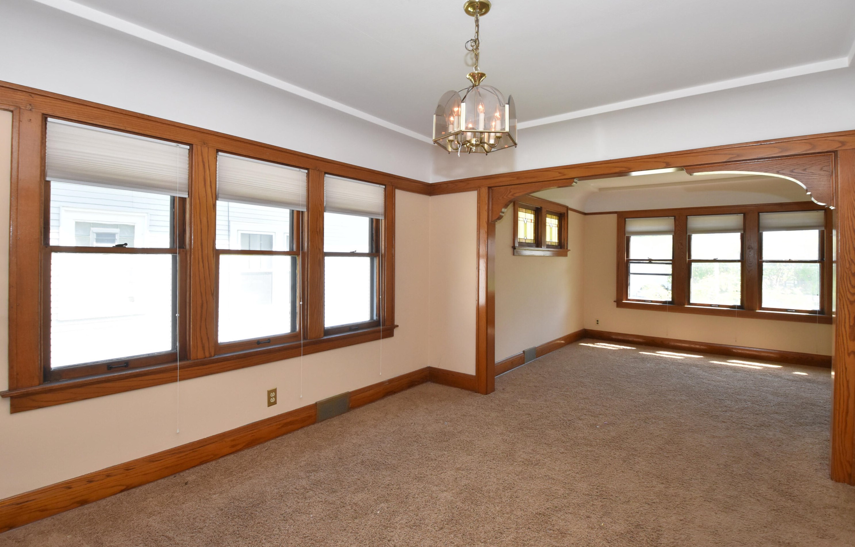 8428 Becher St, Milwaukee WI 53215-2558 exterior