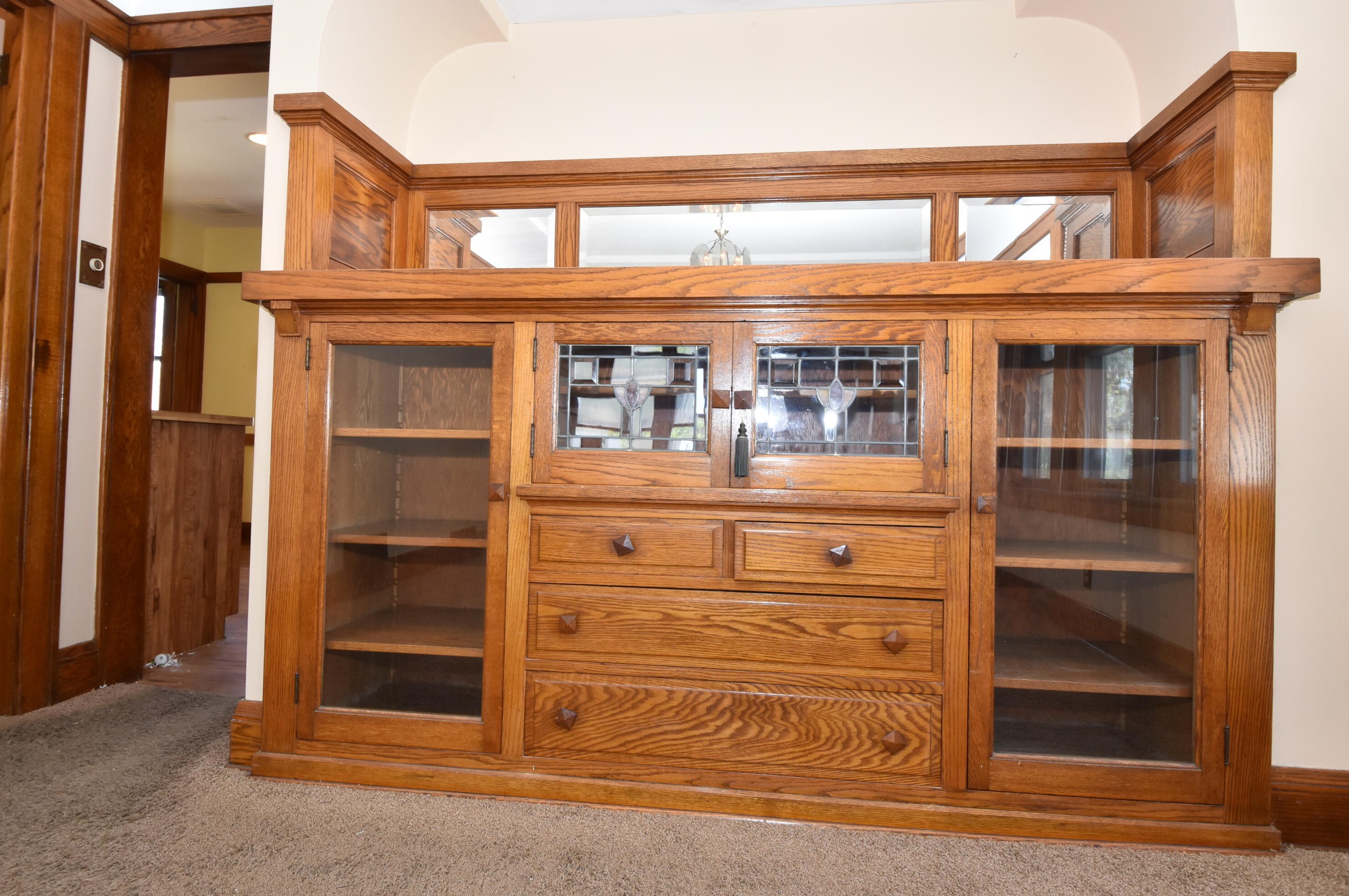 8428 Becher St, Milwaukee WI 53215-2558 exterior