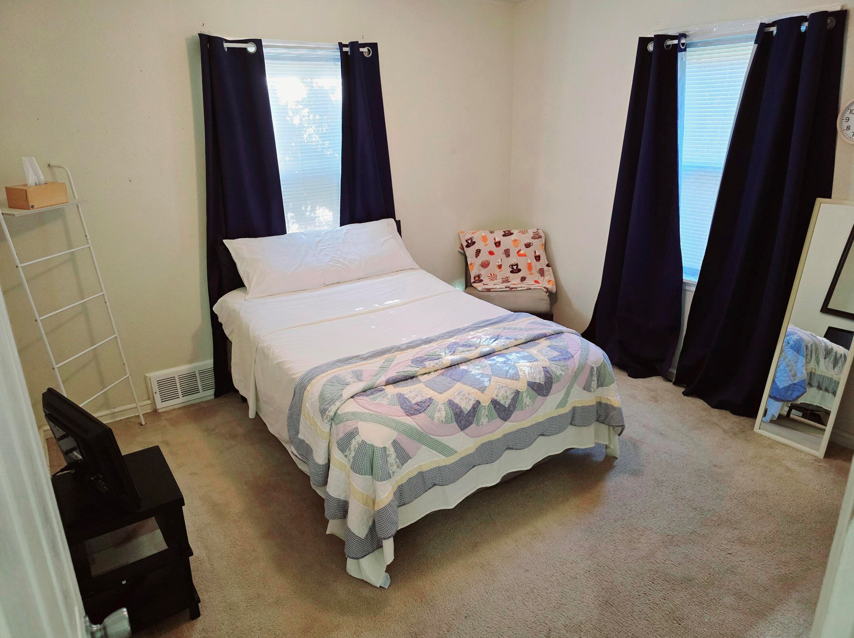 4238 40, Milwaukee WI 53215-1315 exterior