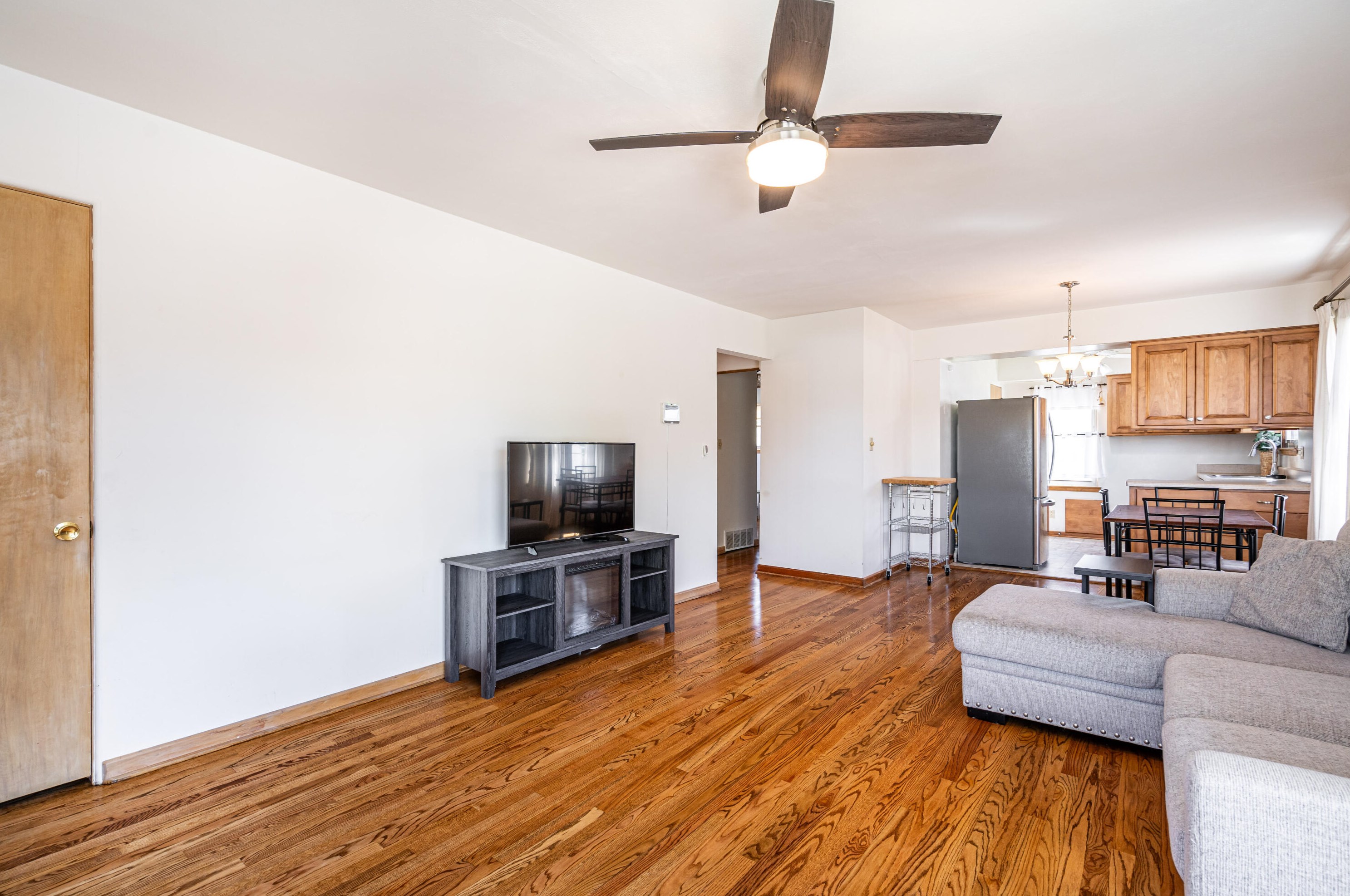 3520 86th St, Milwaukee WI  53228-1510 exterior