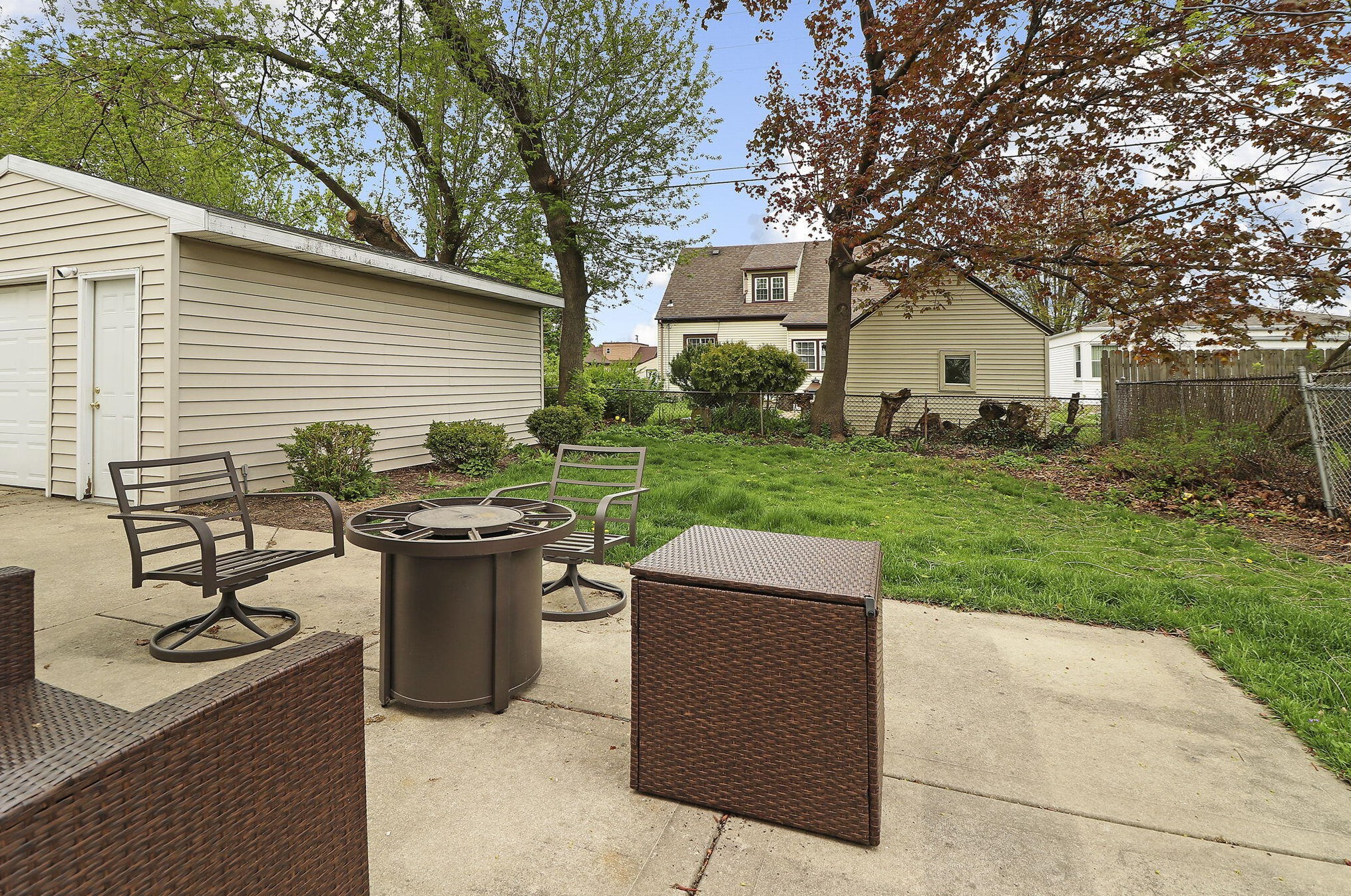 7519 29 Ave, Kenosha WI 53143-6650 exterior