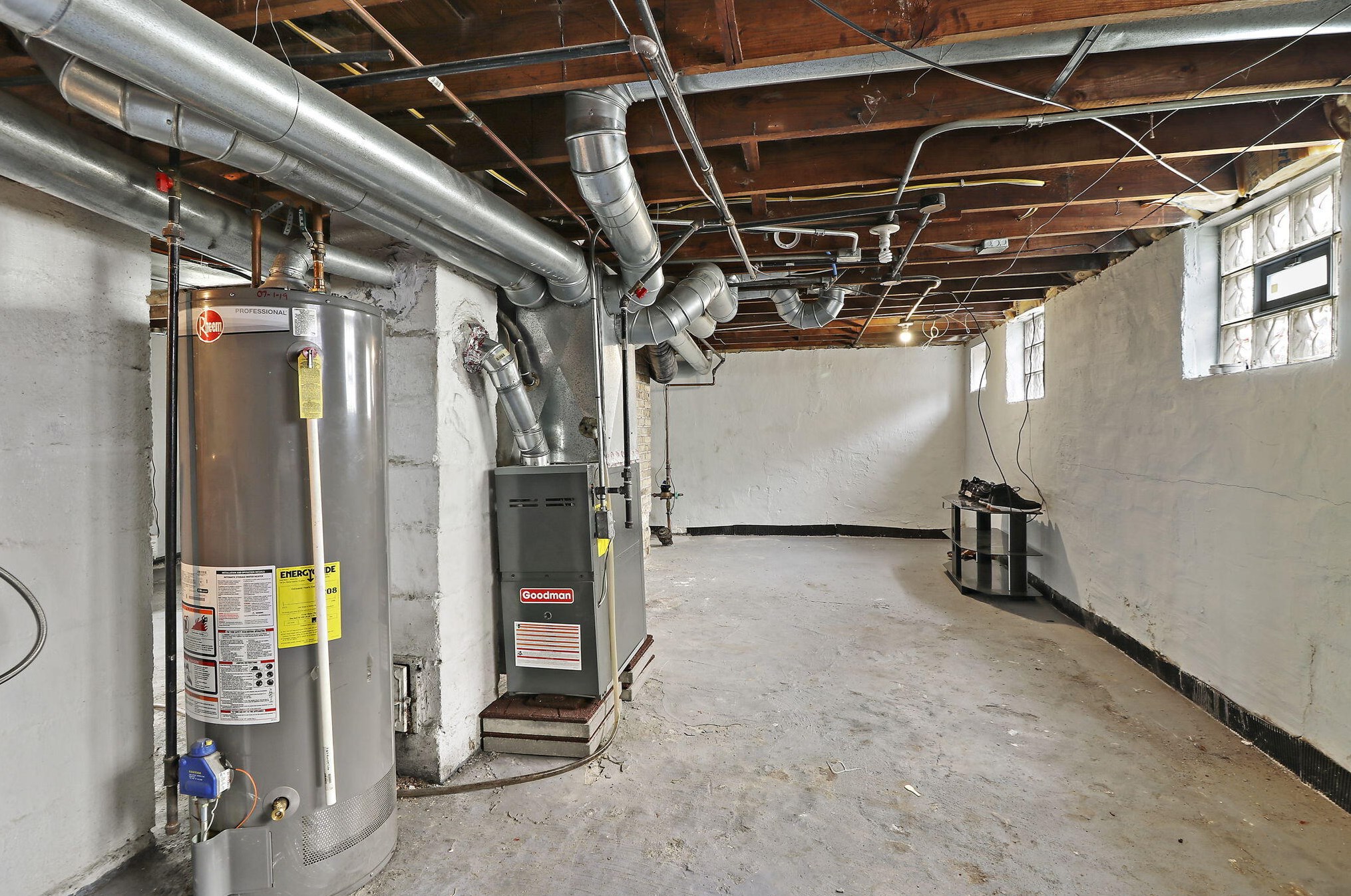 7519 29 Ave, Kenosha WI 53143-6650 exterior