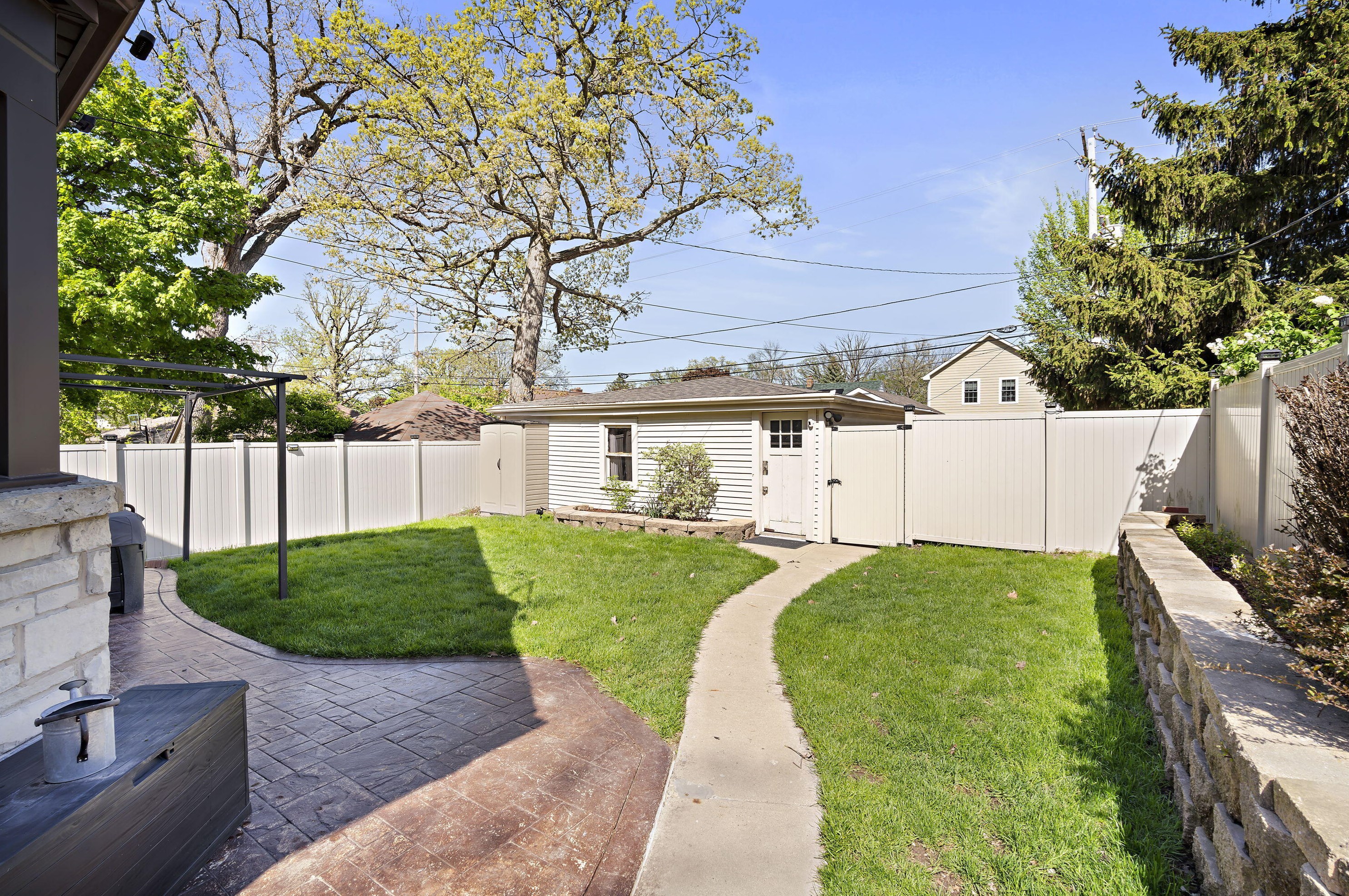 3380 Princeton Ave, Milwaukee WI  53215-4145 exterior