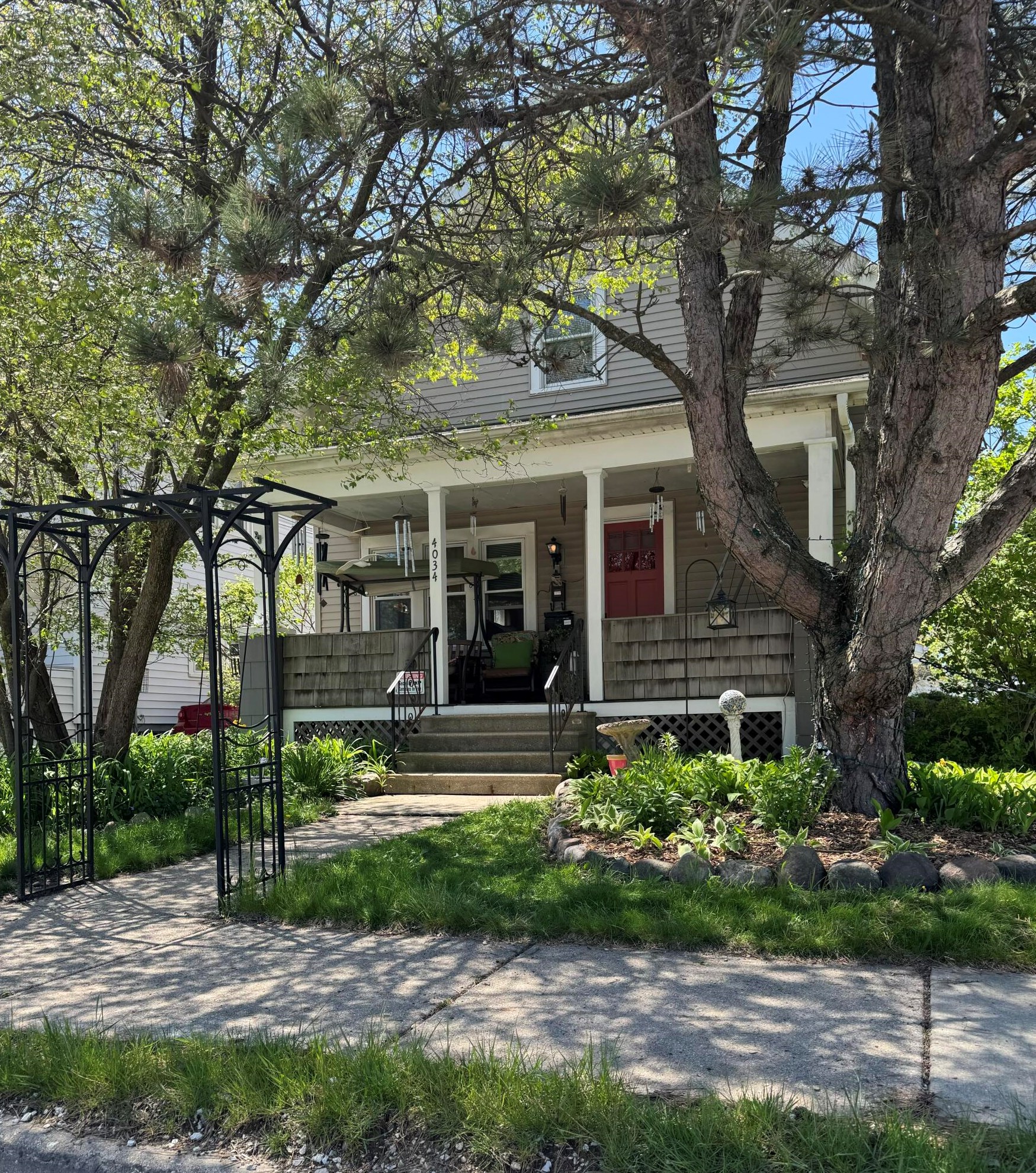 4034 Sheridan Rd, Kenosha, WI 53140