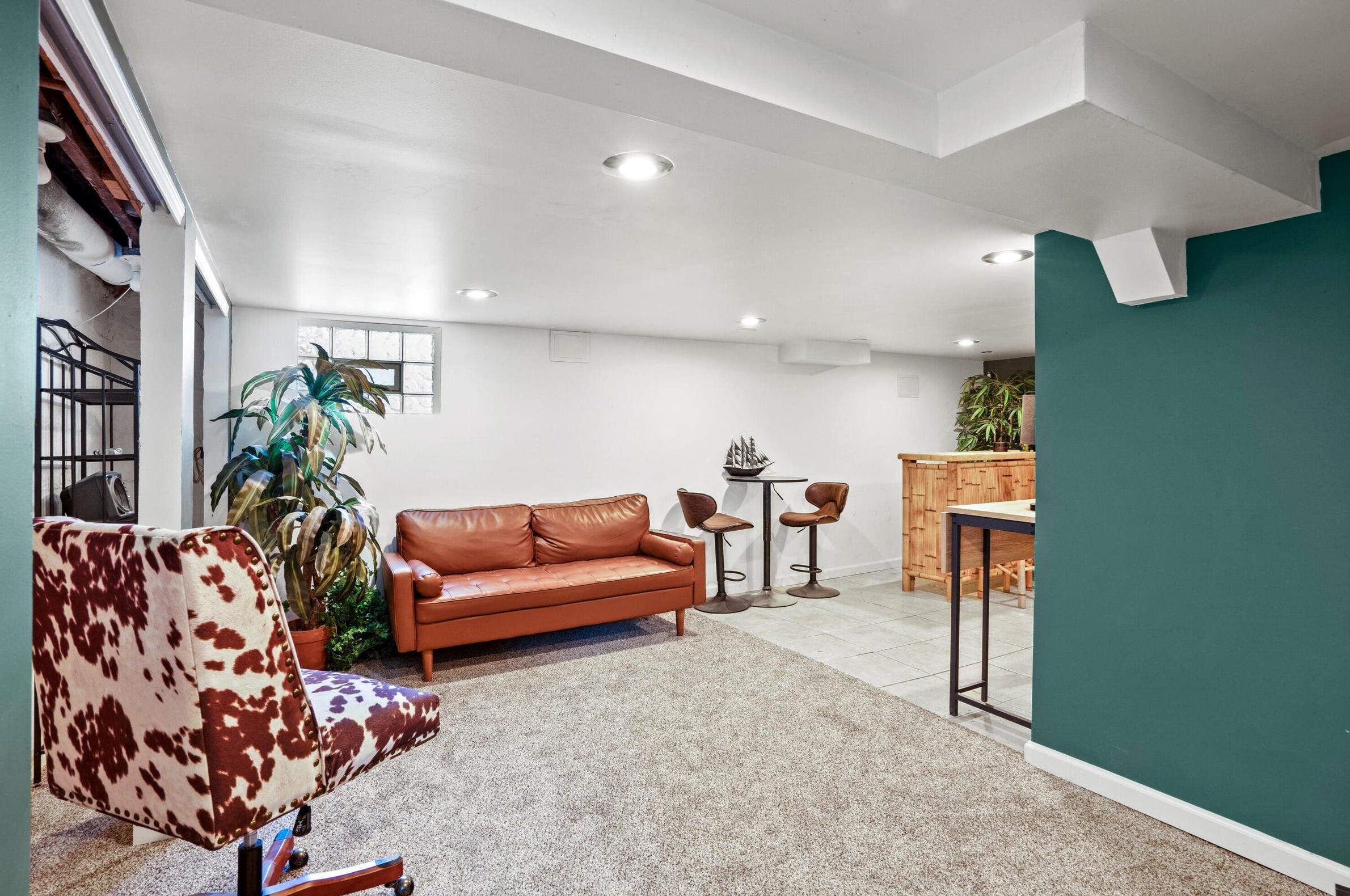 114 65, Milwaukee WI 53214-3250 exterior