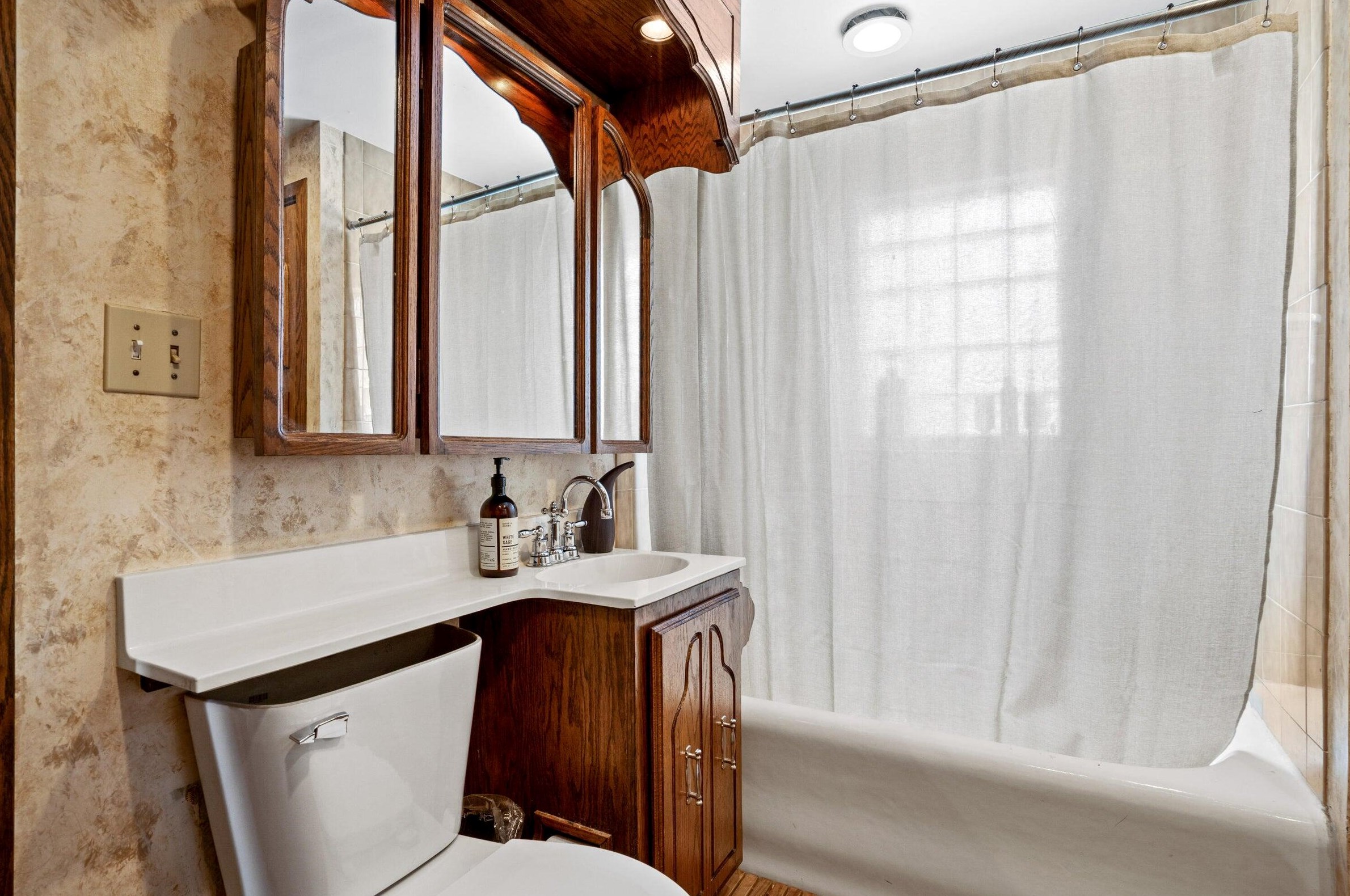 114 65, Milwaukee WI 53214-3250 exterior