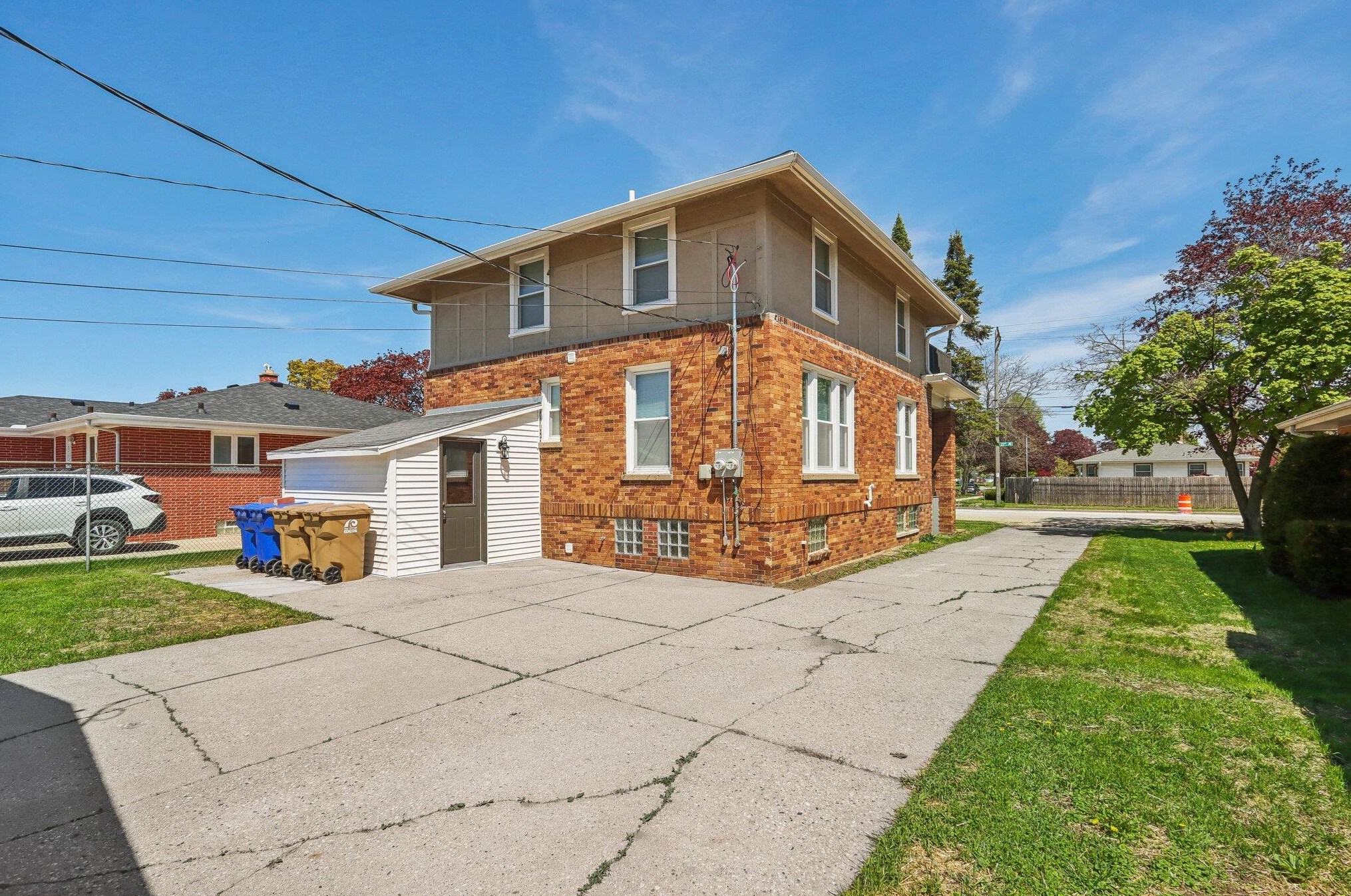 2500 22nd Ave, Kenosha WI 53140-4814 exterior