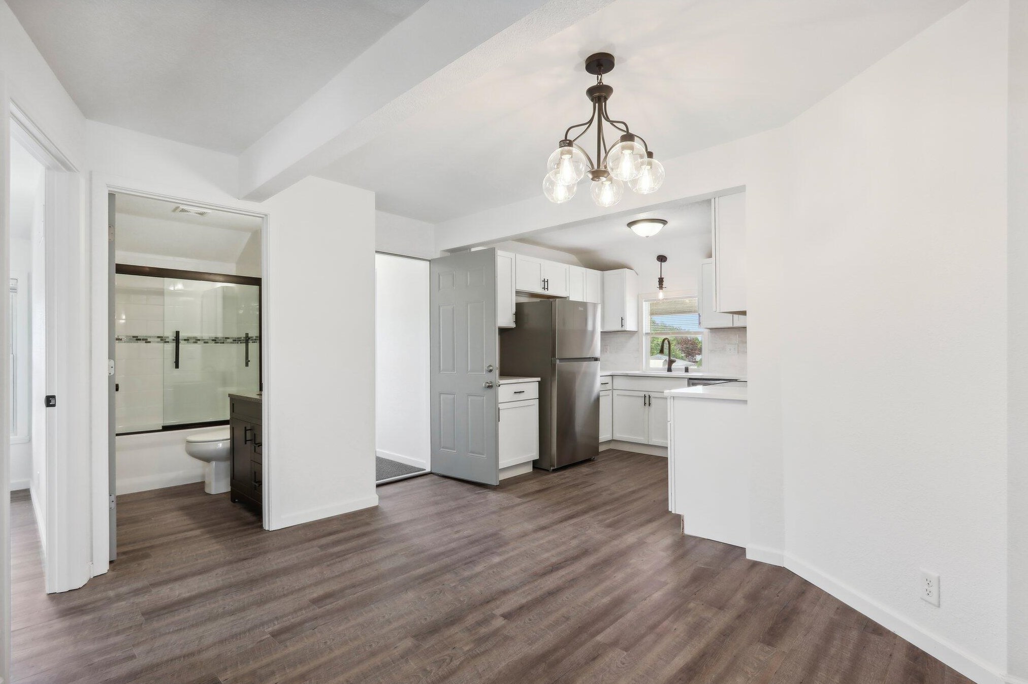 2500 22nd Ave, Kenosha WI 53140-4814 exterior