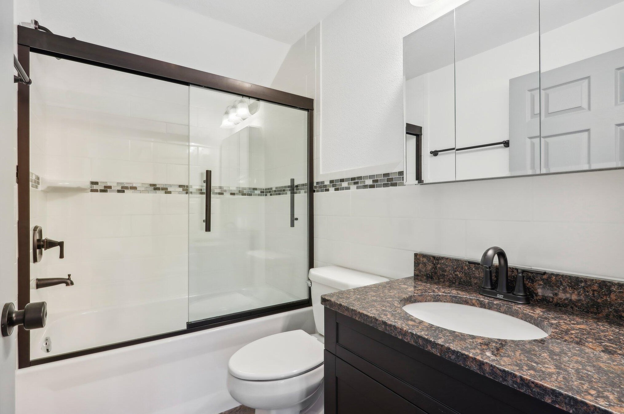 2500 22nd Ave, Kenosha WI 53140-4814 exterior