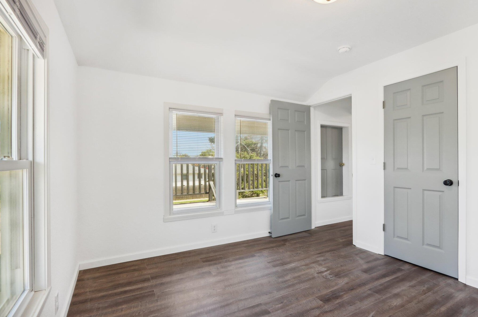 2500 22nd Ave, Kenosha WI 53140-4814 exterior