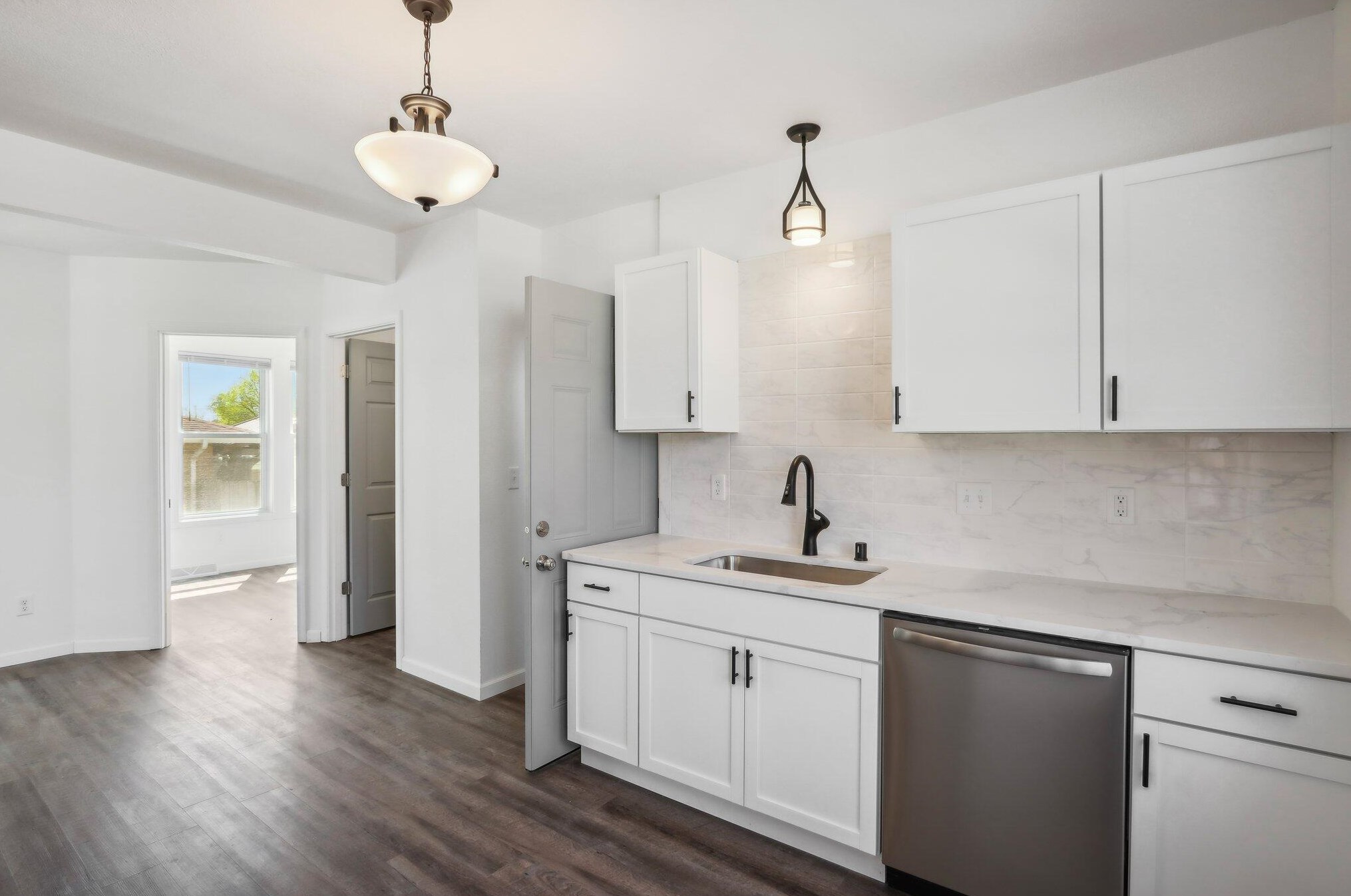 2500 22nd Ave, Kenosha WI 53140-4814 exterior