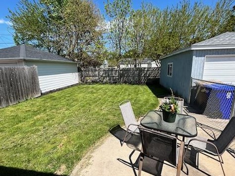 7827 32 Ave, Kenosha WI 53142-4621 exterior