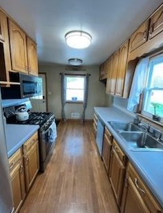 7827 32 Ave, Kenosha WI 53142-4621 exterior