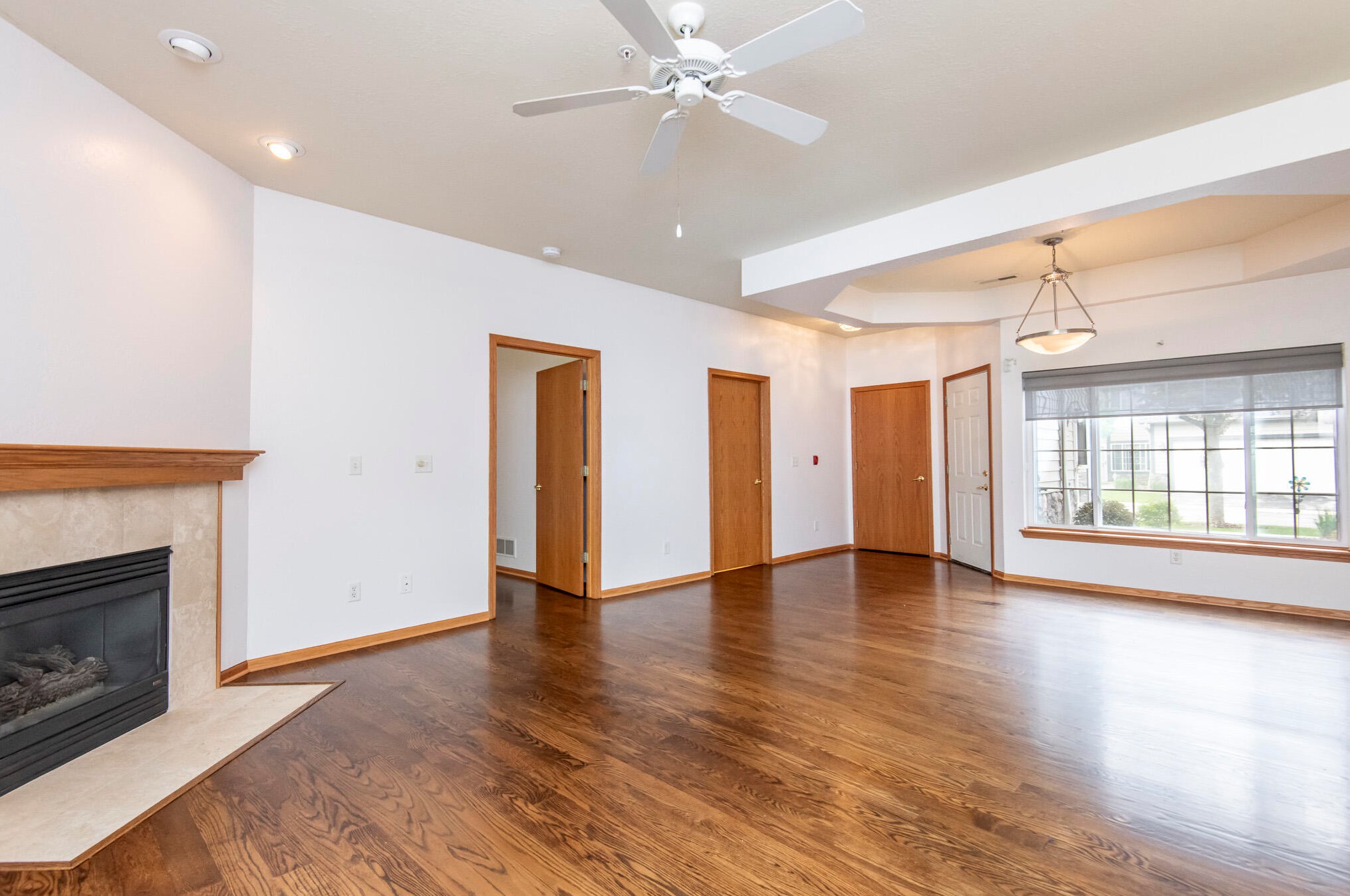 5327 Hidden Dr, Milwaukee, WI 53221-3241