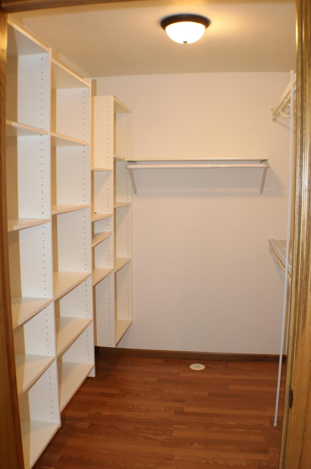 4801 Veranda Ct, Manitowoc WI 54220-8318 exterior