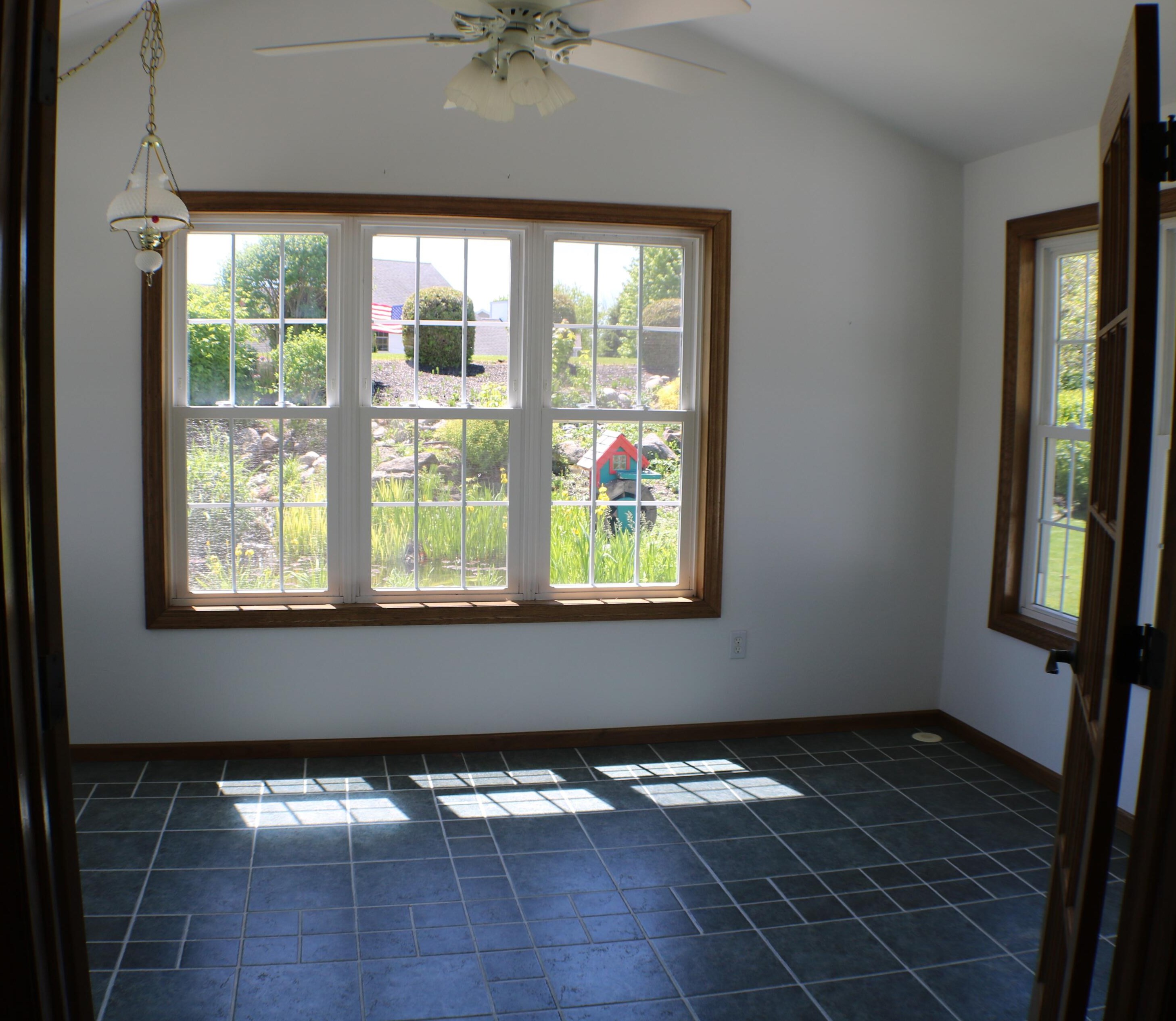 4801 Veranda Ct, Manitowoc WI 54220-8318 exterior