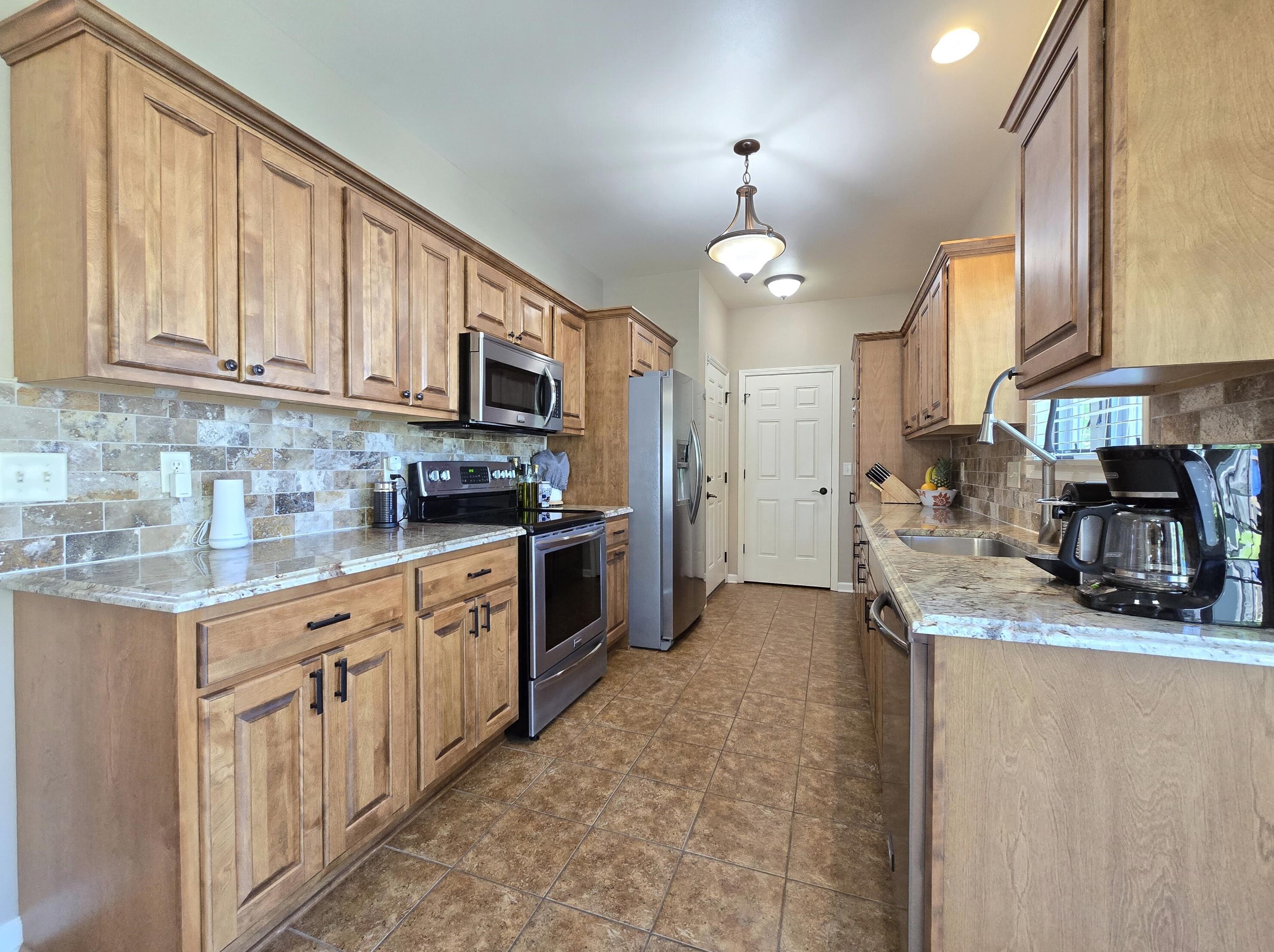 5246 Gallant Fox Ln, Racine, WI 53402-6102