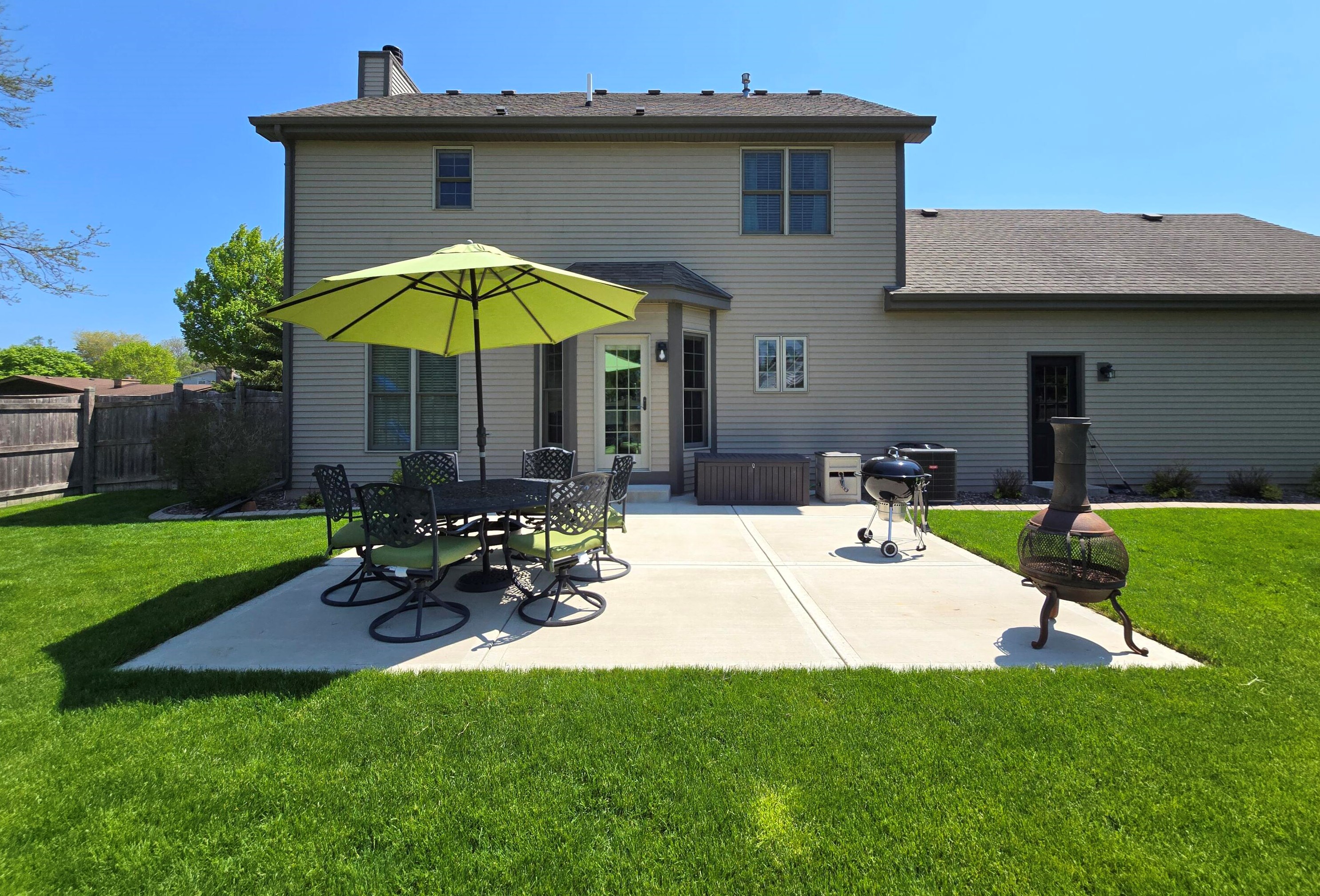 5246 Gallant Fox Ln, Racine WI  53402-2148 exterior