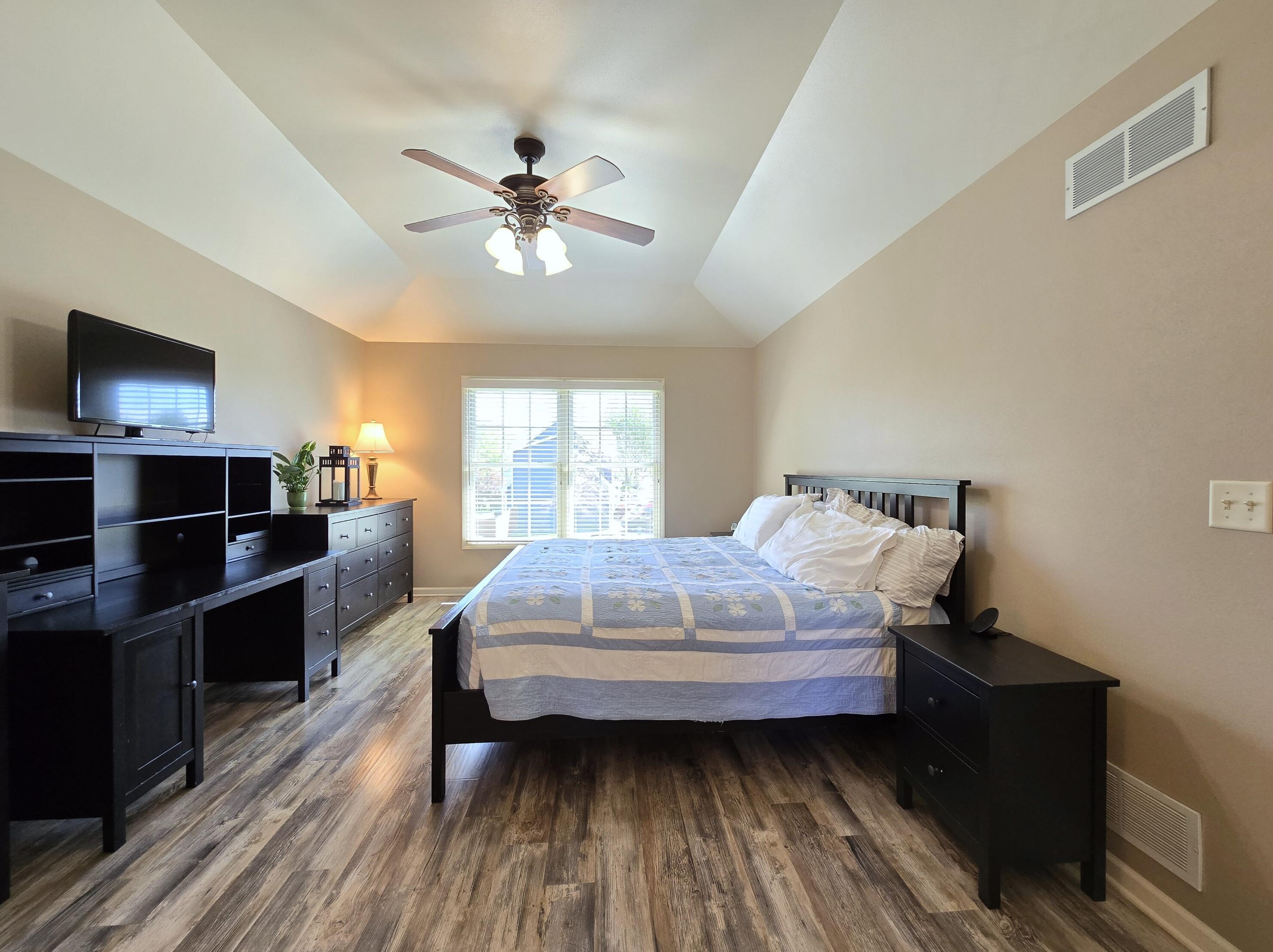 5246 Gallant Fox Ln, Racine WI  53402-2148 exterior