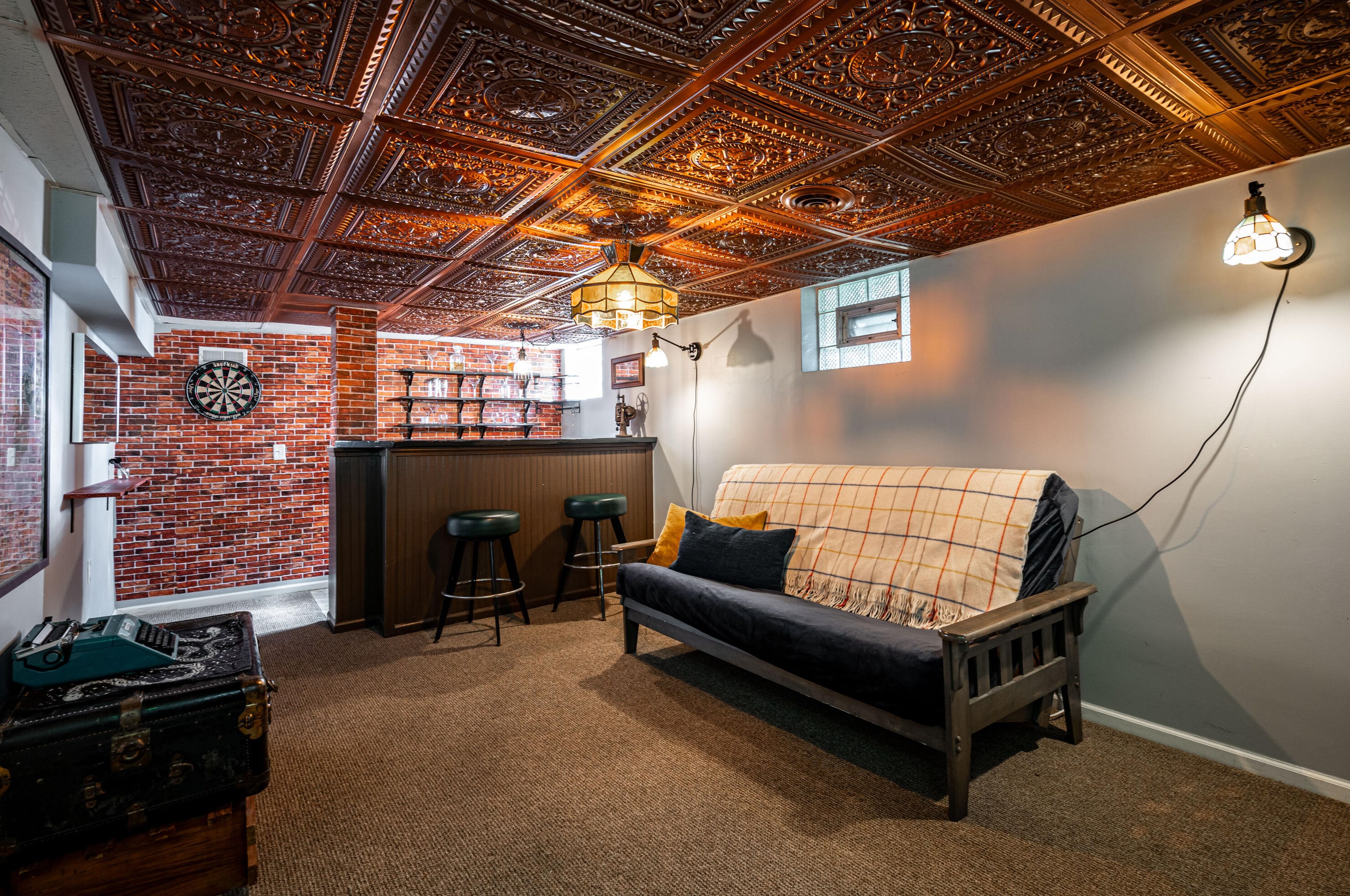 2348 Euclid Ave, Milwaukee WI 53207-2903 exterior