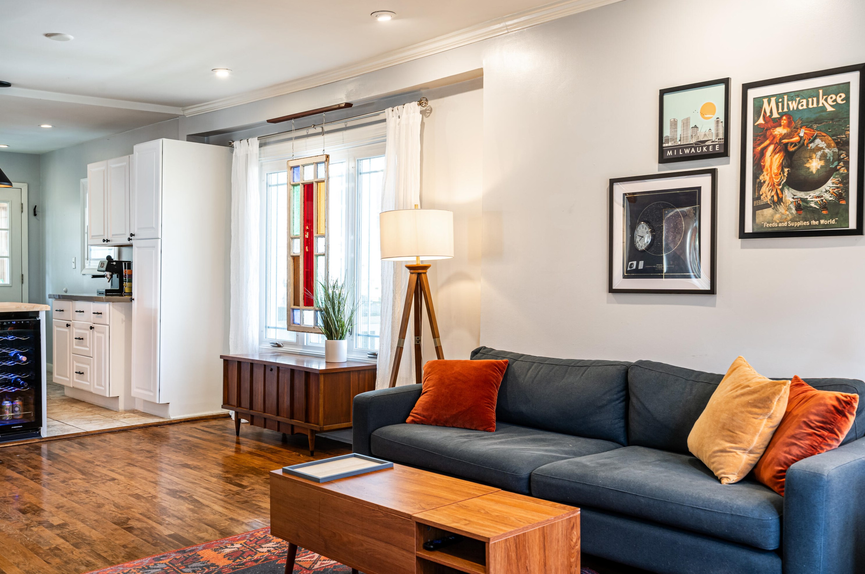 2348 Euclid Ave, Milwaukee WI 53207-2903 exterior