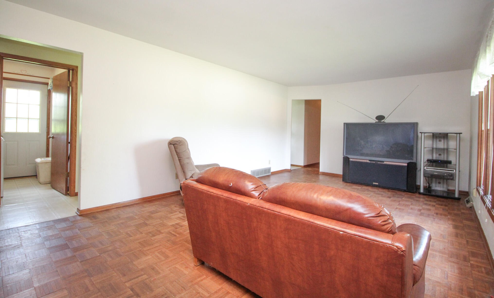 3470 Cari Adam Ct, Waukesha, WI 53146-2601