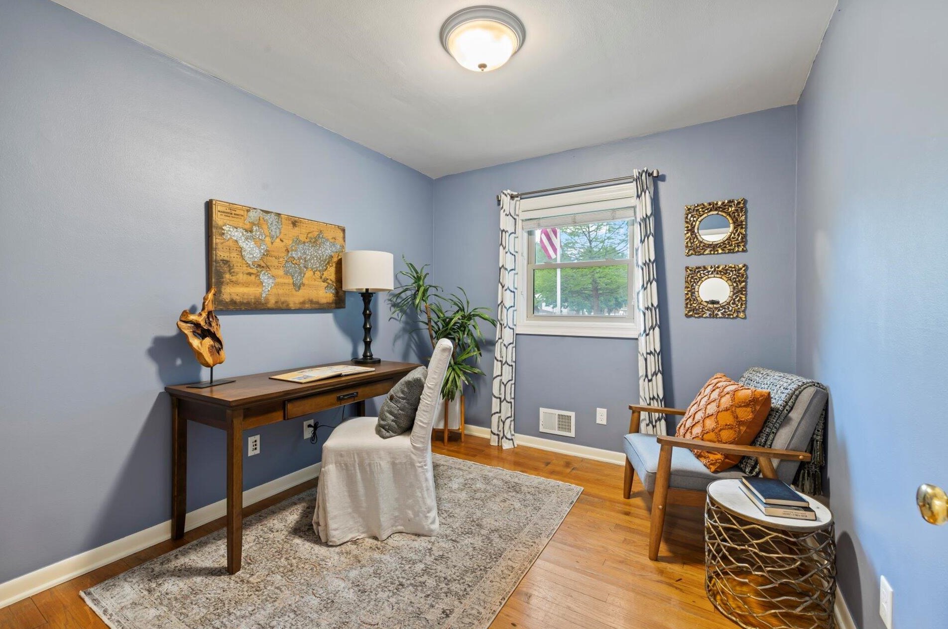 3160 67 Ct, Milwaukee WI 53220-4552 exterior