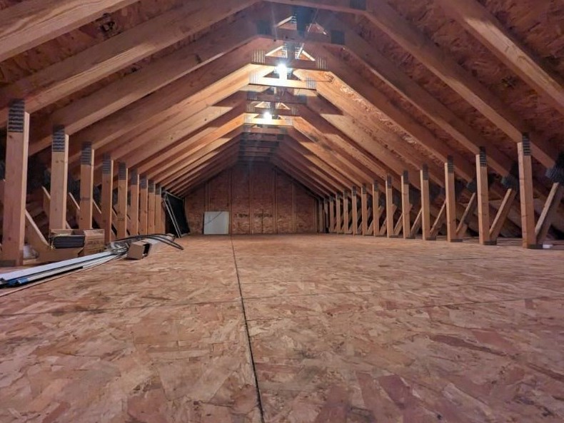 3160 67 Ct, Milwaukee WI 53220-4552 exterior