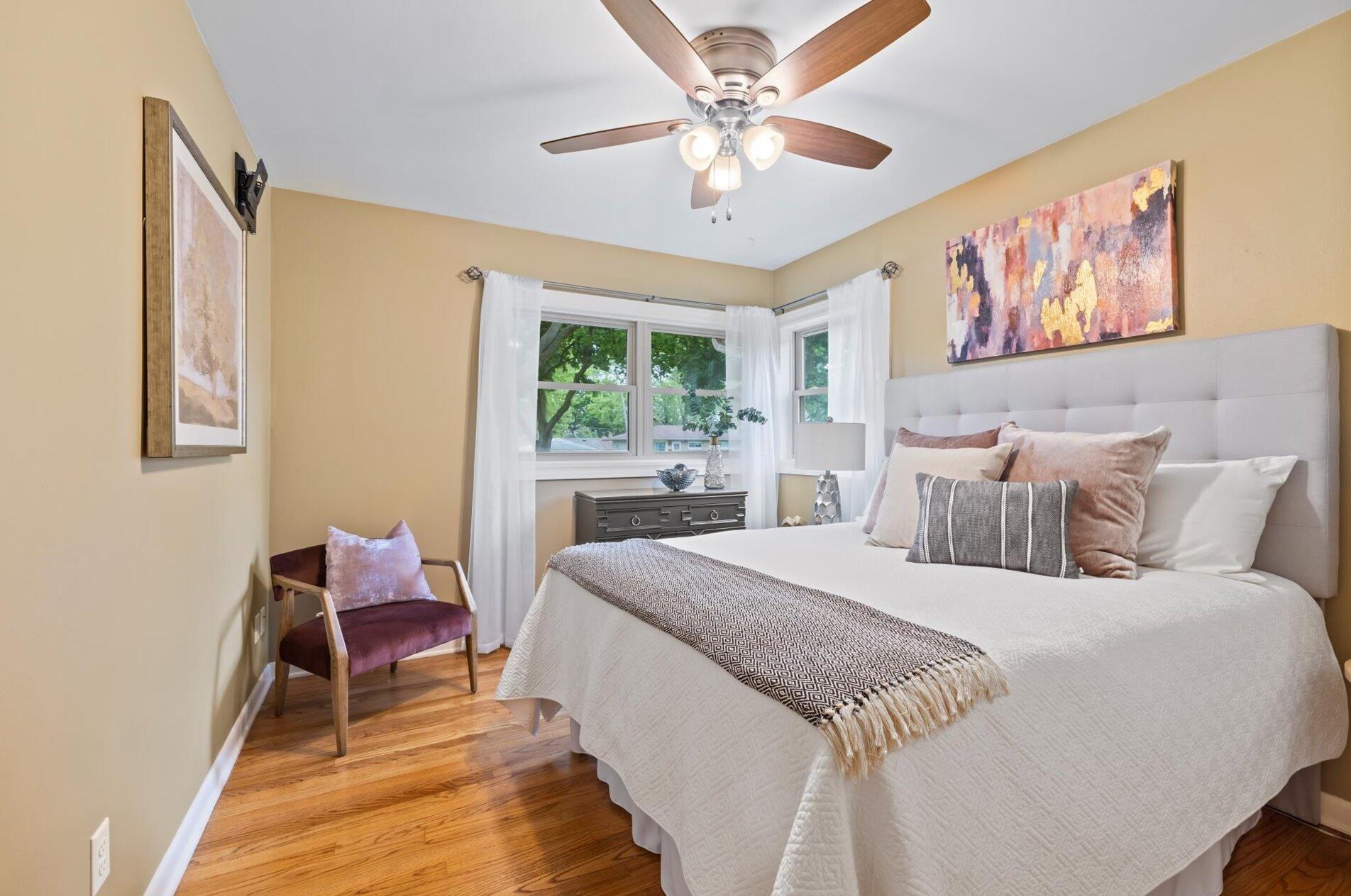 3160 67 Ct, Milwaukee WI 53220-4552 exterior