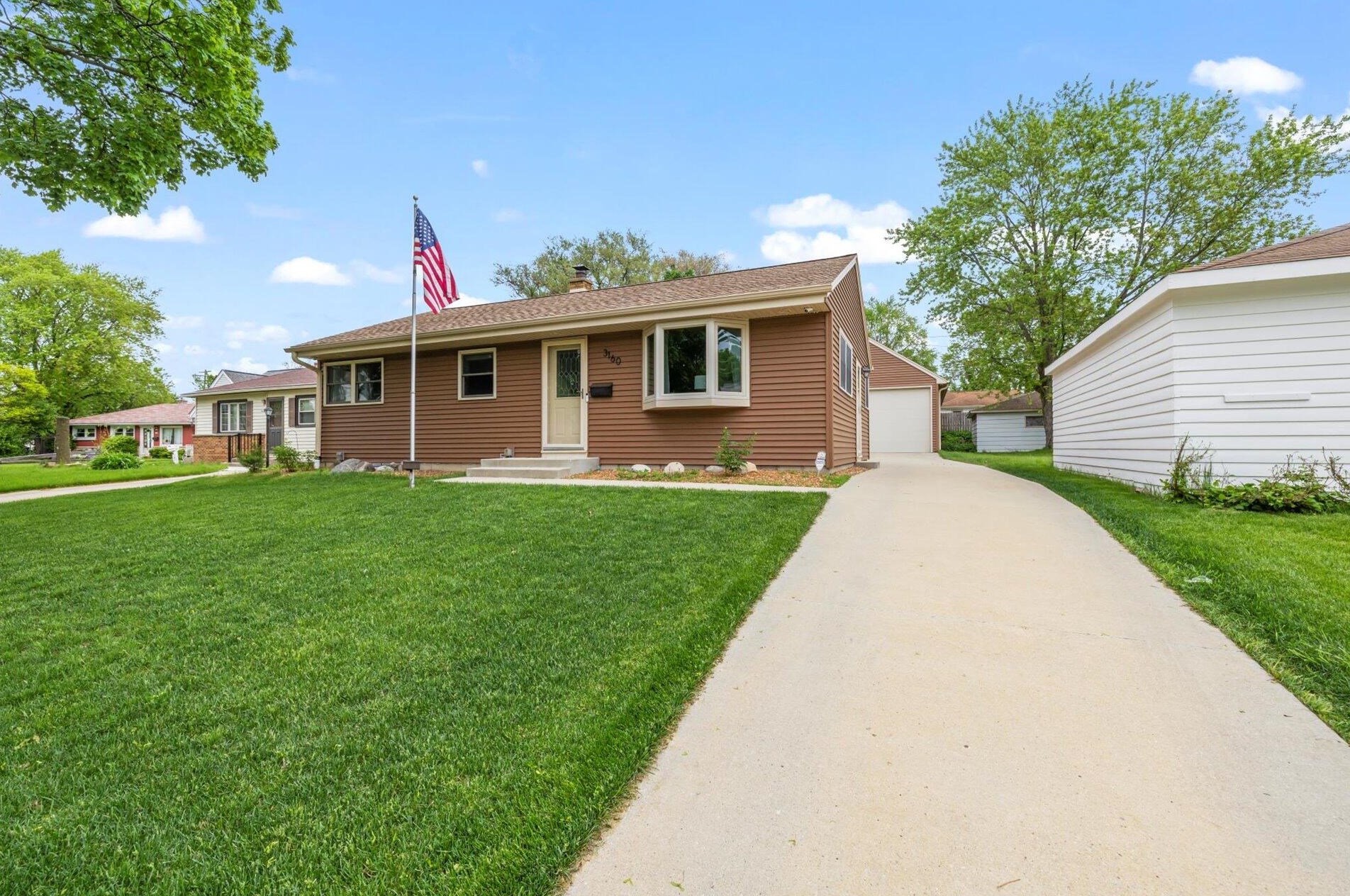 3160 67th Ct, Milwaukee, WI 53219-4110