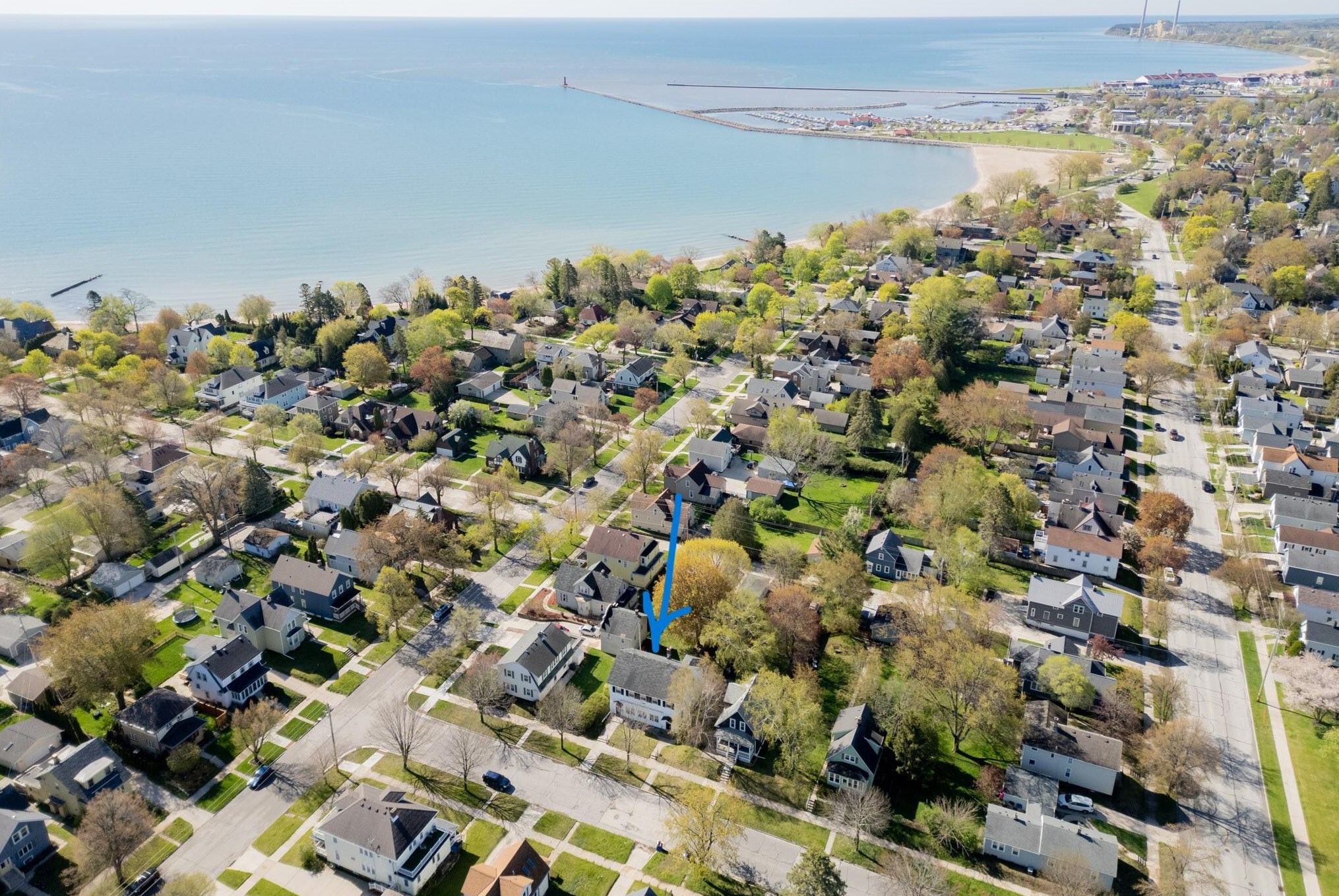 209 Prospect Ave #213, Sheboygan, WI 53081