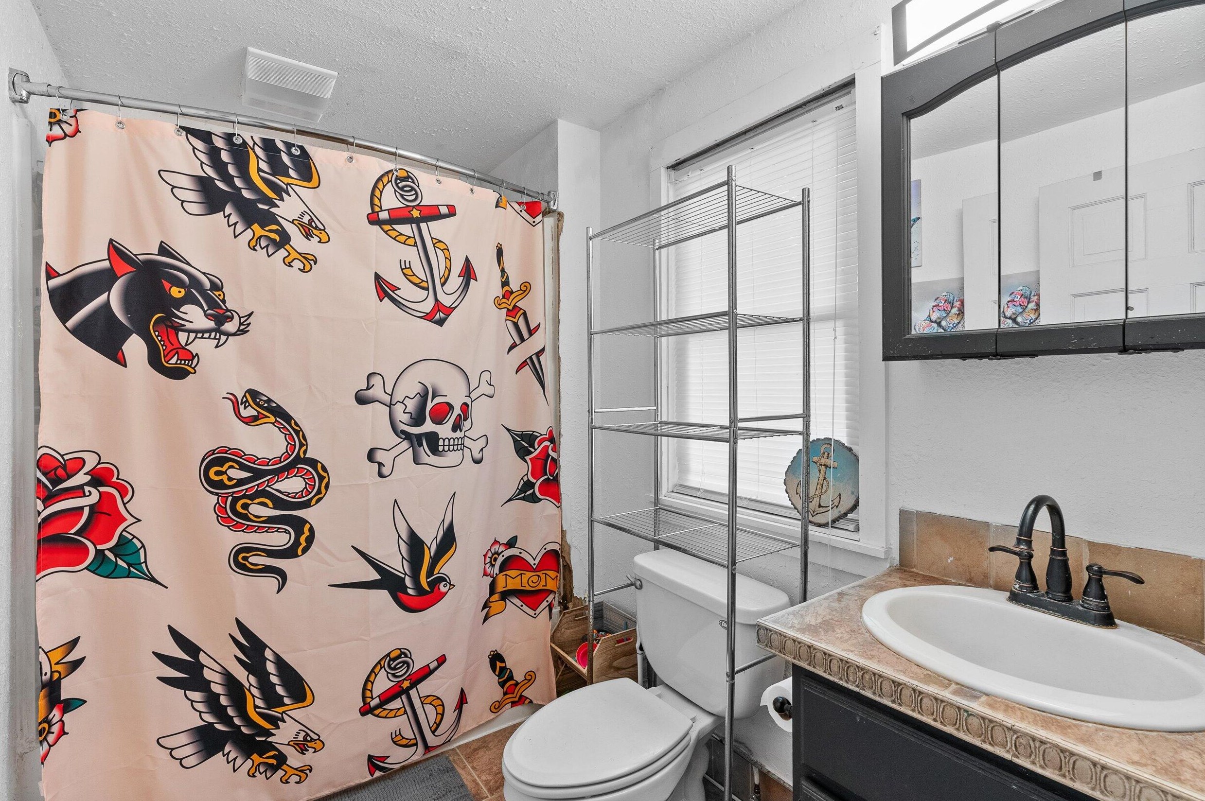 304 Frst Ave, Plymouth WI 53073-1216 exterior