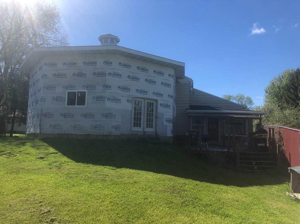 320 Mill St, Fox Lake, WI 53933